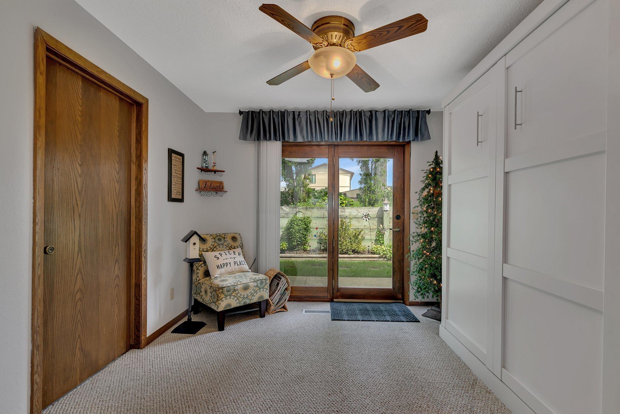 7595 N Shore Drive Unit: 402