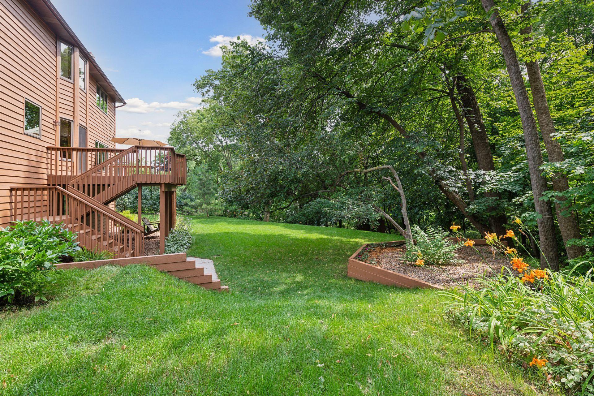 8180 Hidden Court