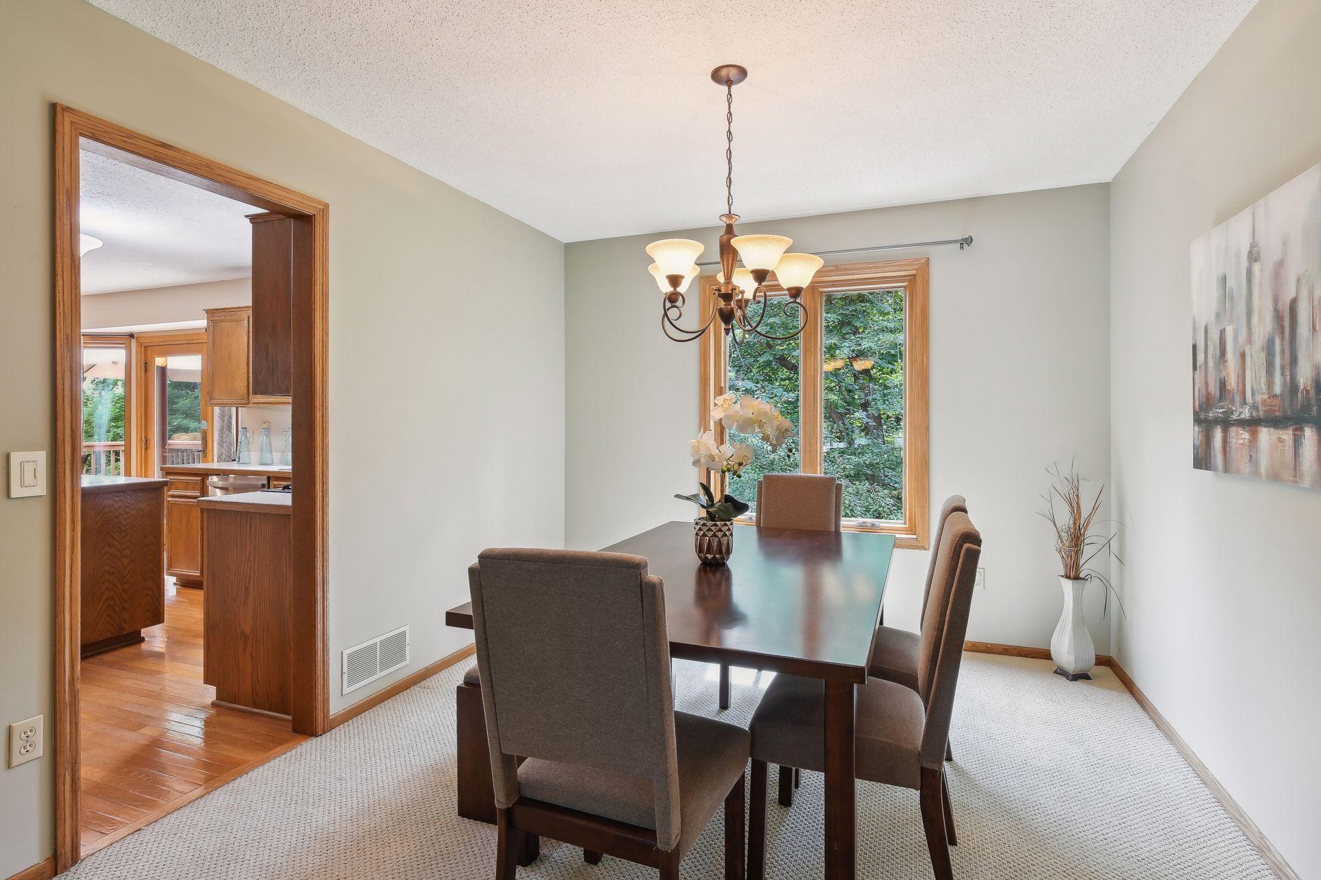8180 Hidden Court
