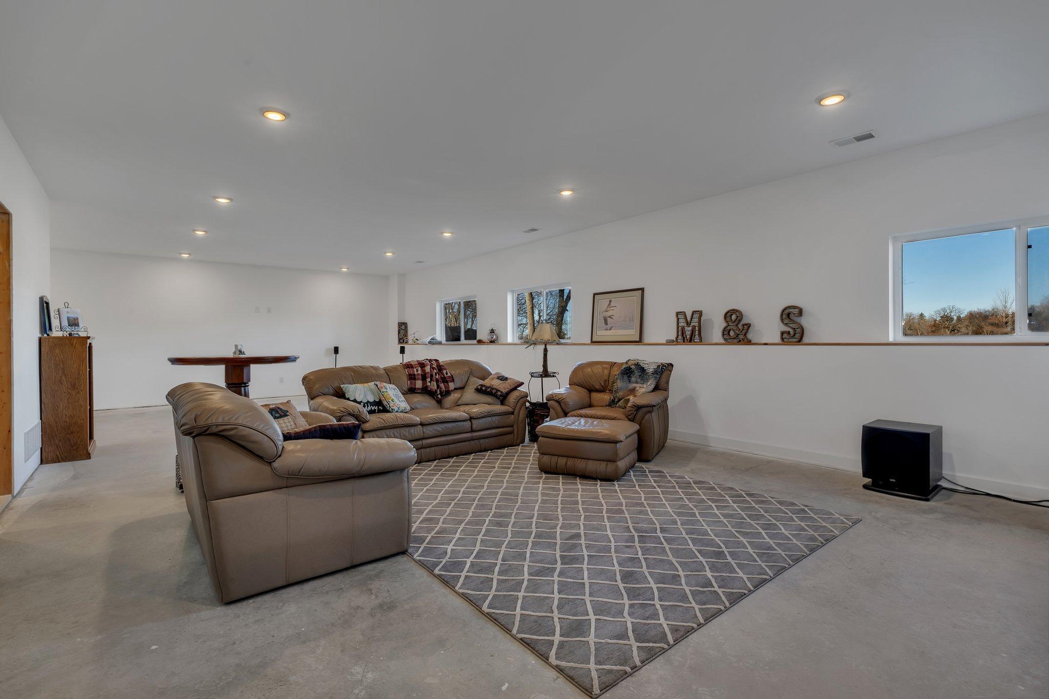 15250 57th Street NE