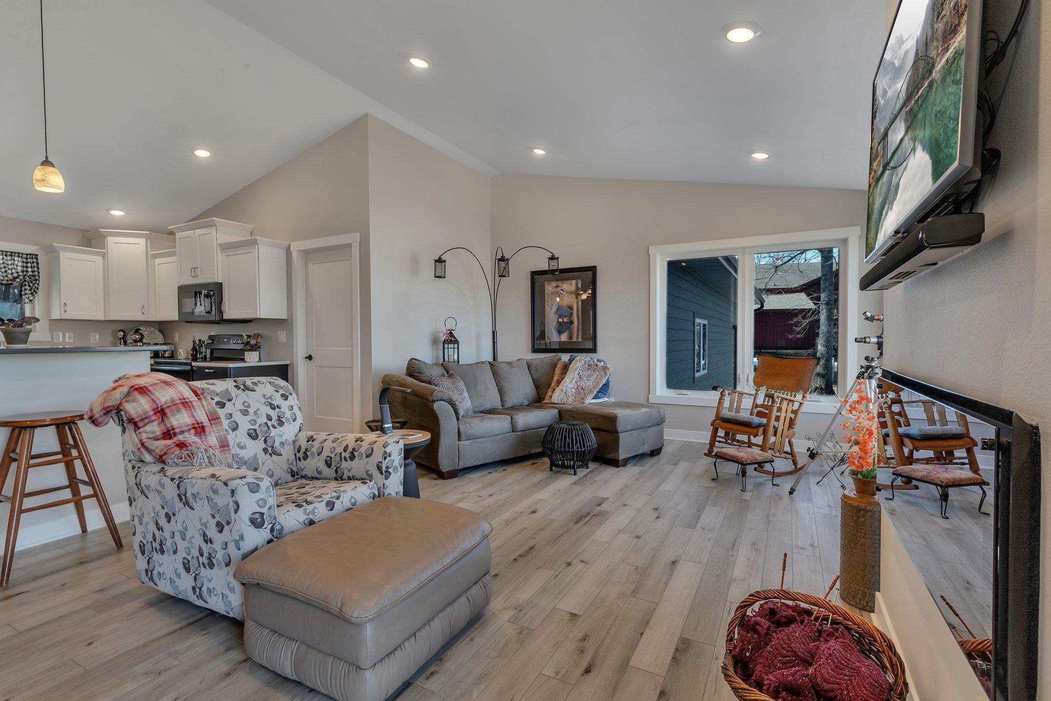 15250 57th Street NE