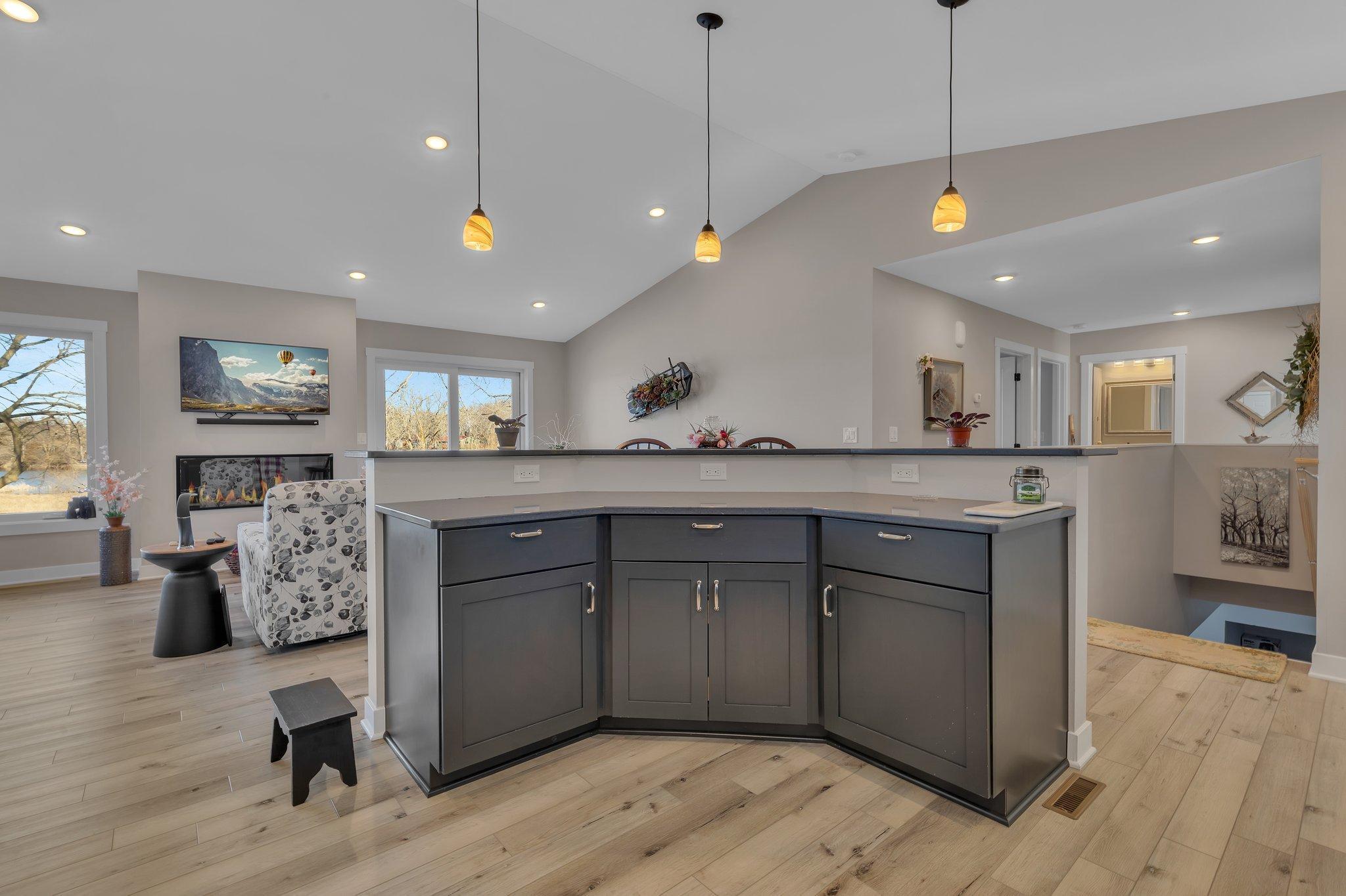 15250 57th Street NE