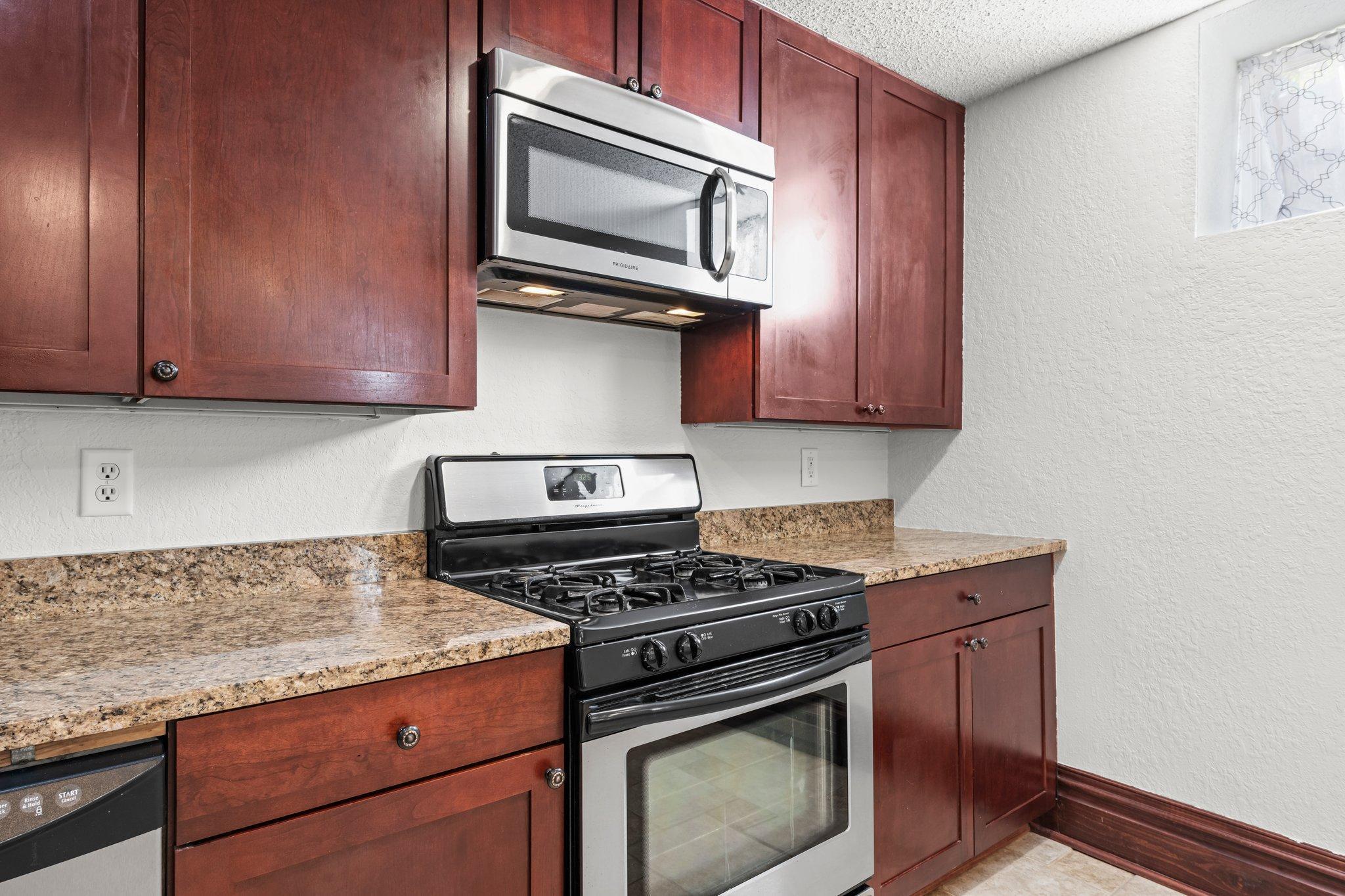 1928 Aldrich Avenue S Unit: B102