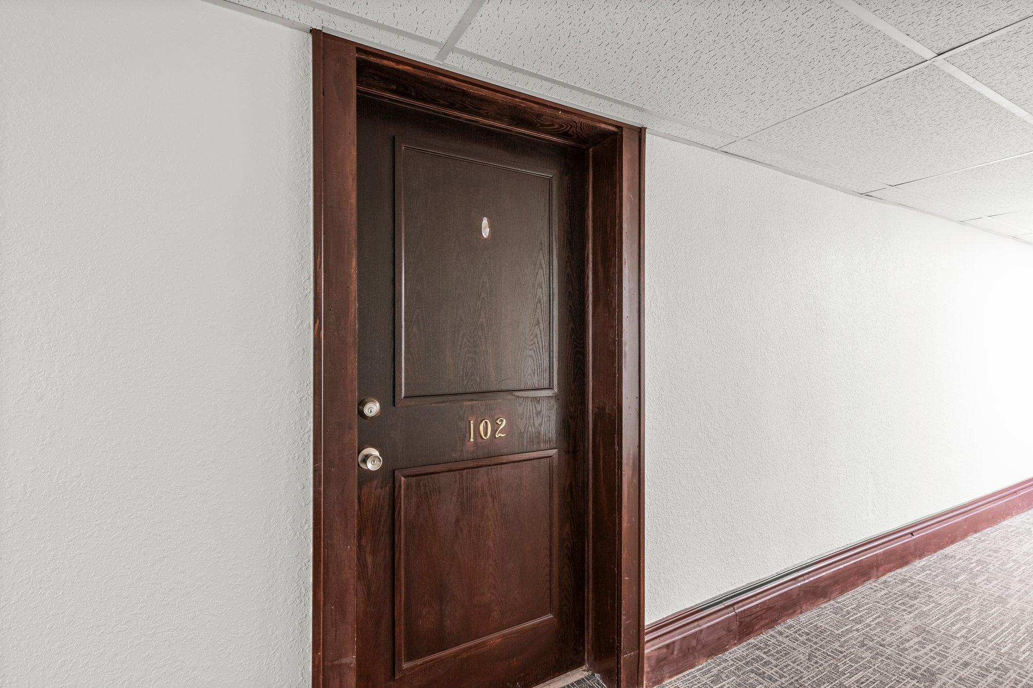 1928 Aldrich Avenue S Unit: B102
