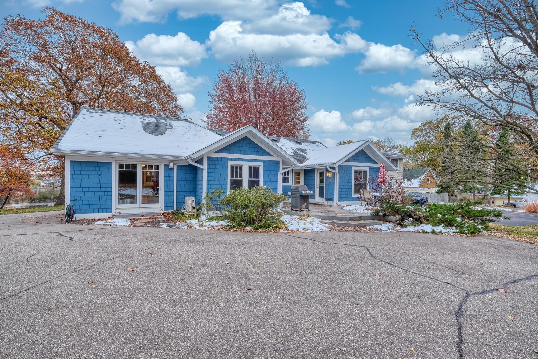 5050 Manitou Road