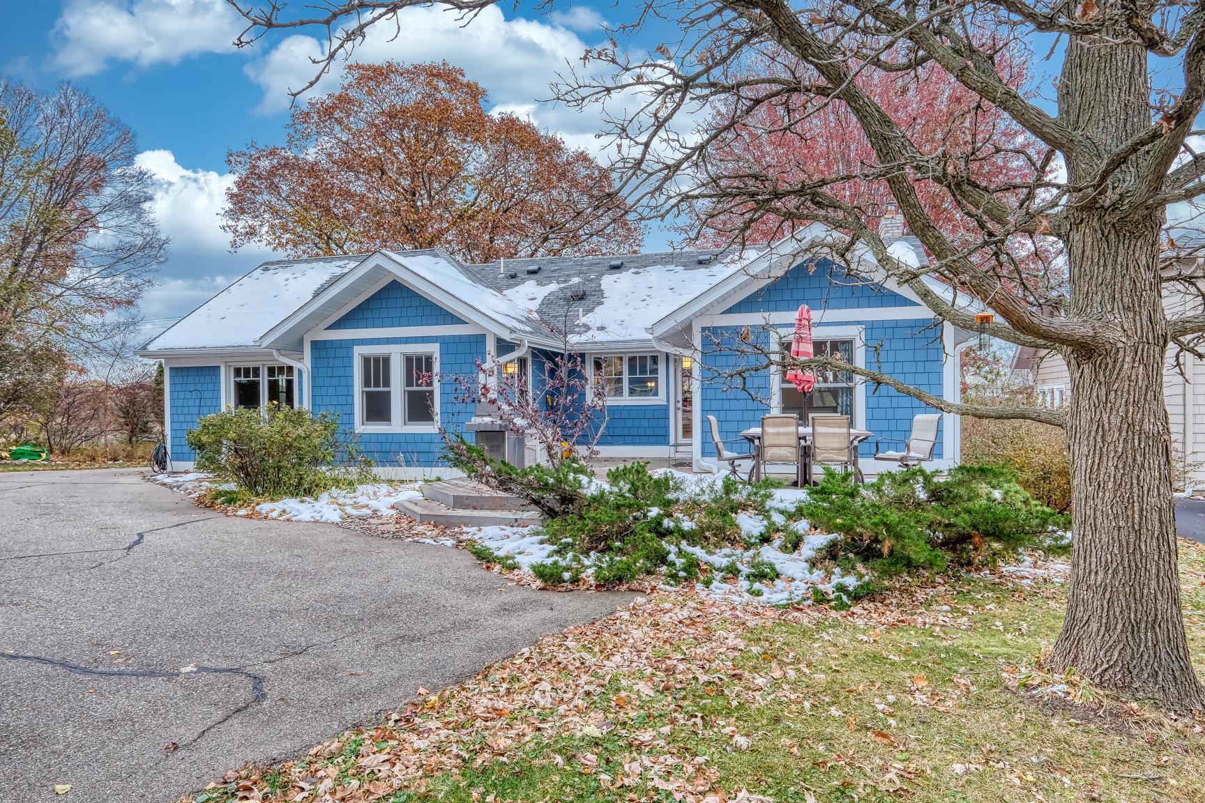5050 Manitou Road