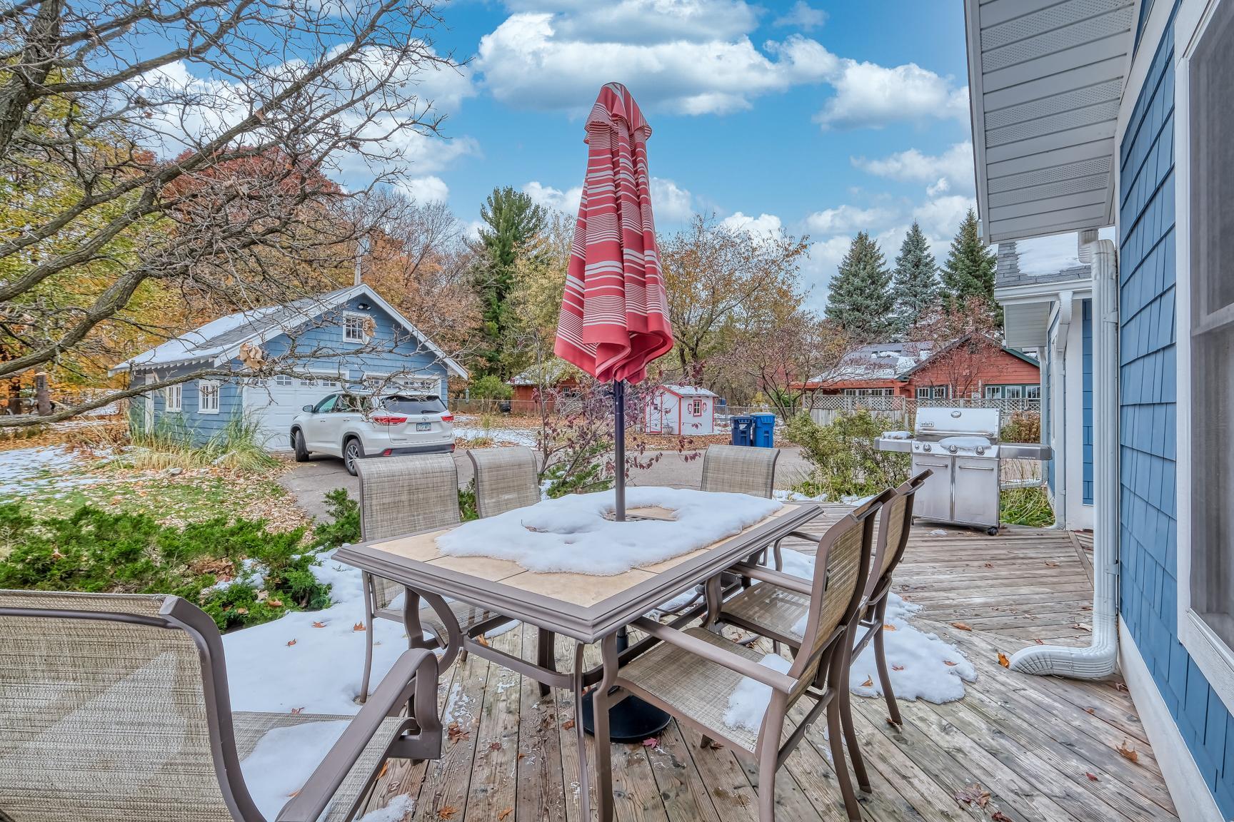 5050 Manitou Road