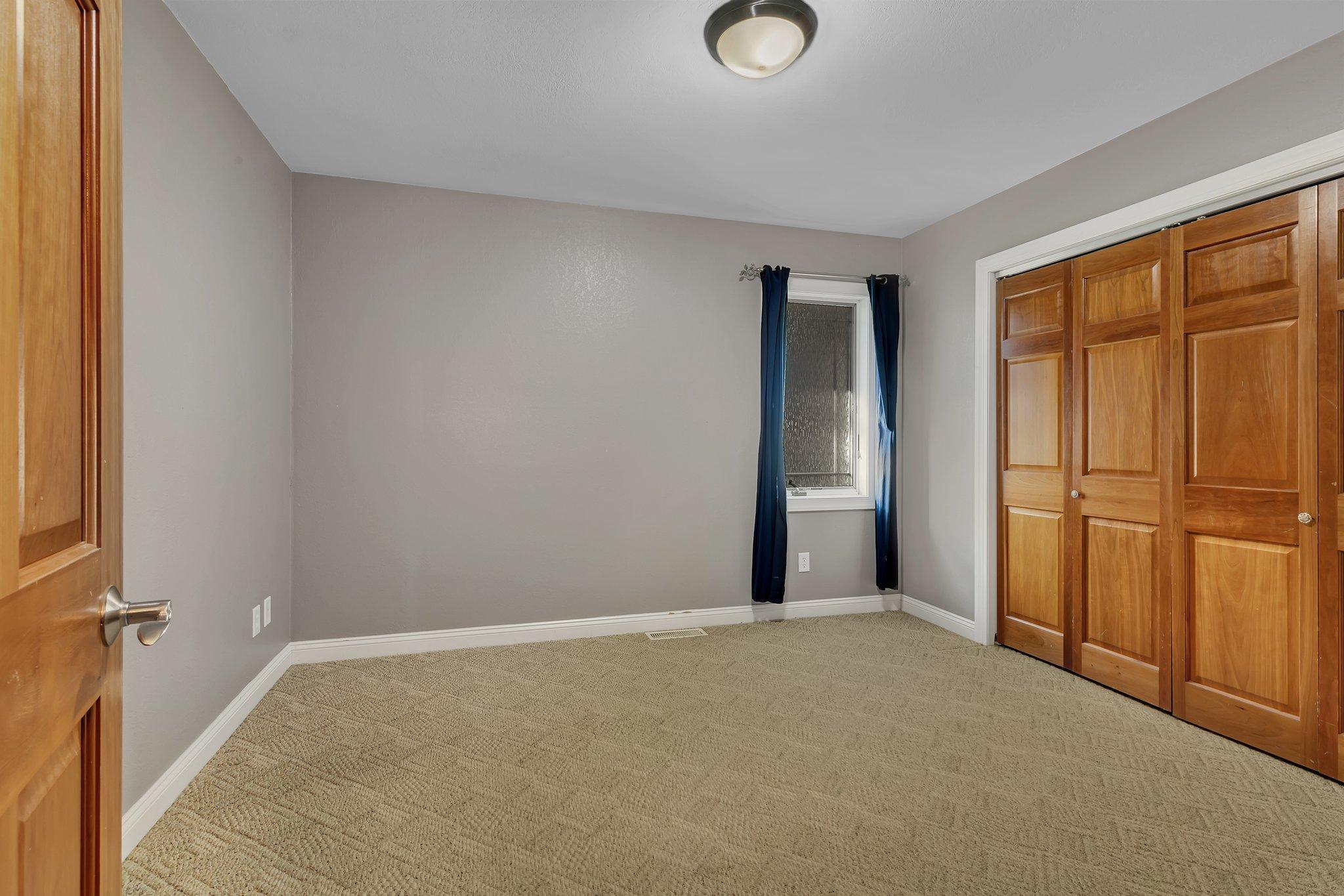 16118 Golfview Road NE