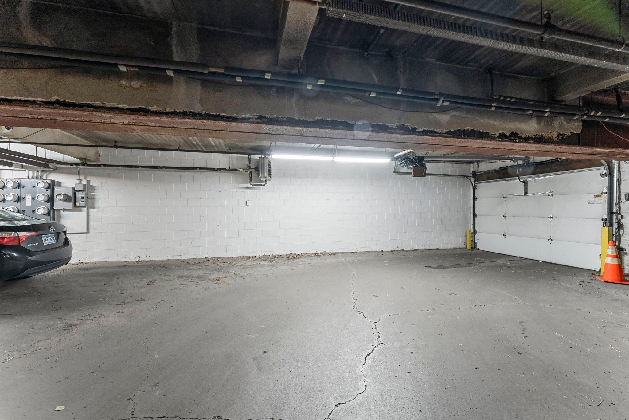 4400 Upton Avenue S Unit: 406