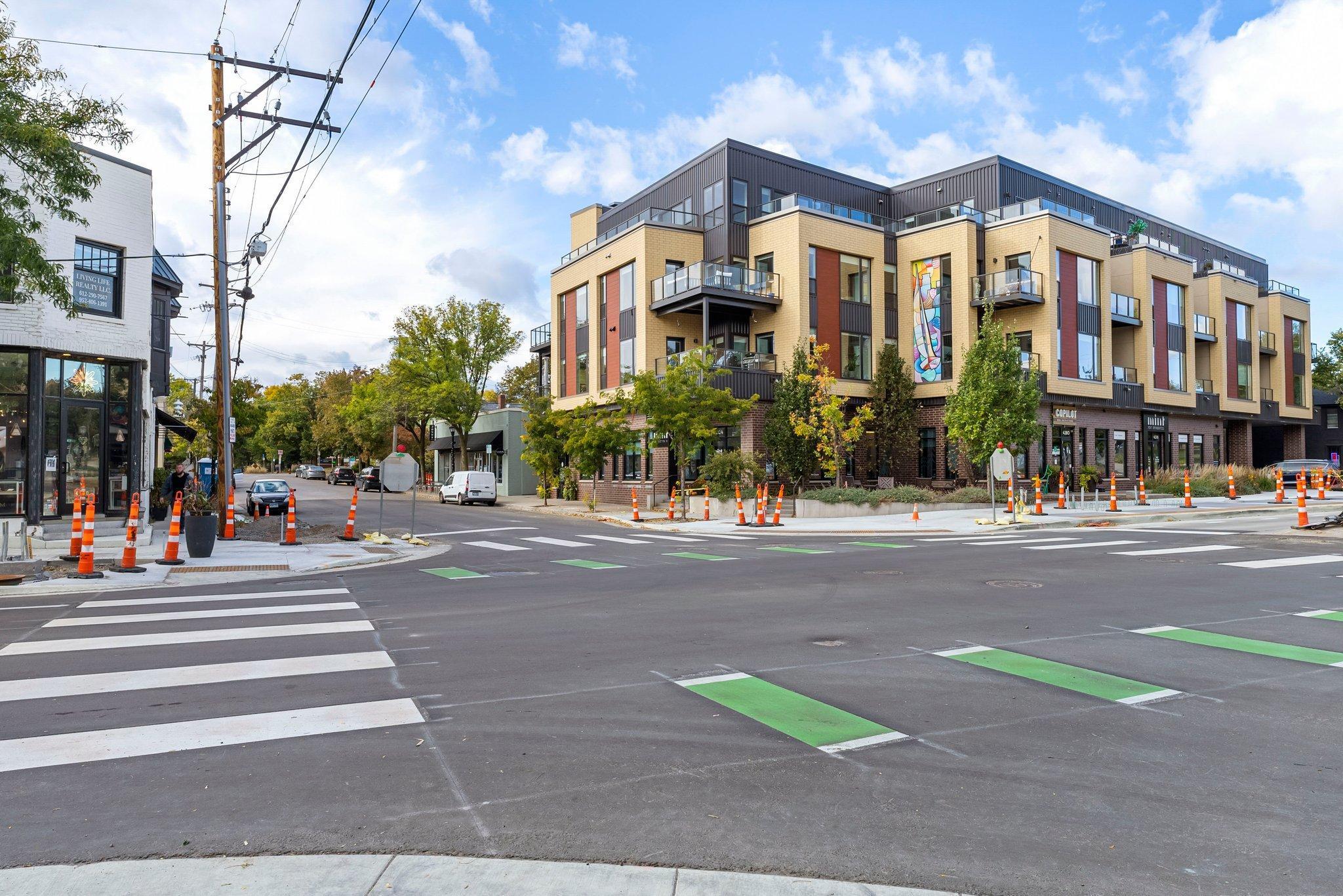 4400 Upton Avenue S Unit: 406