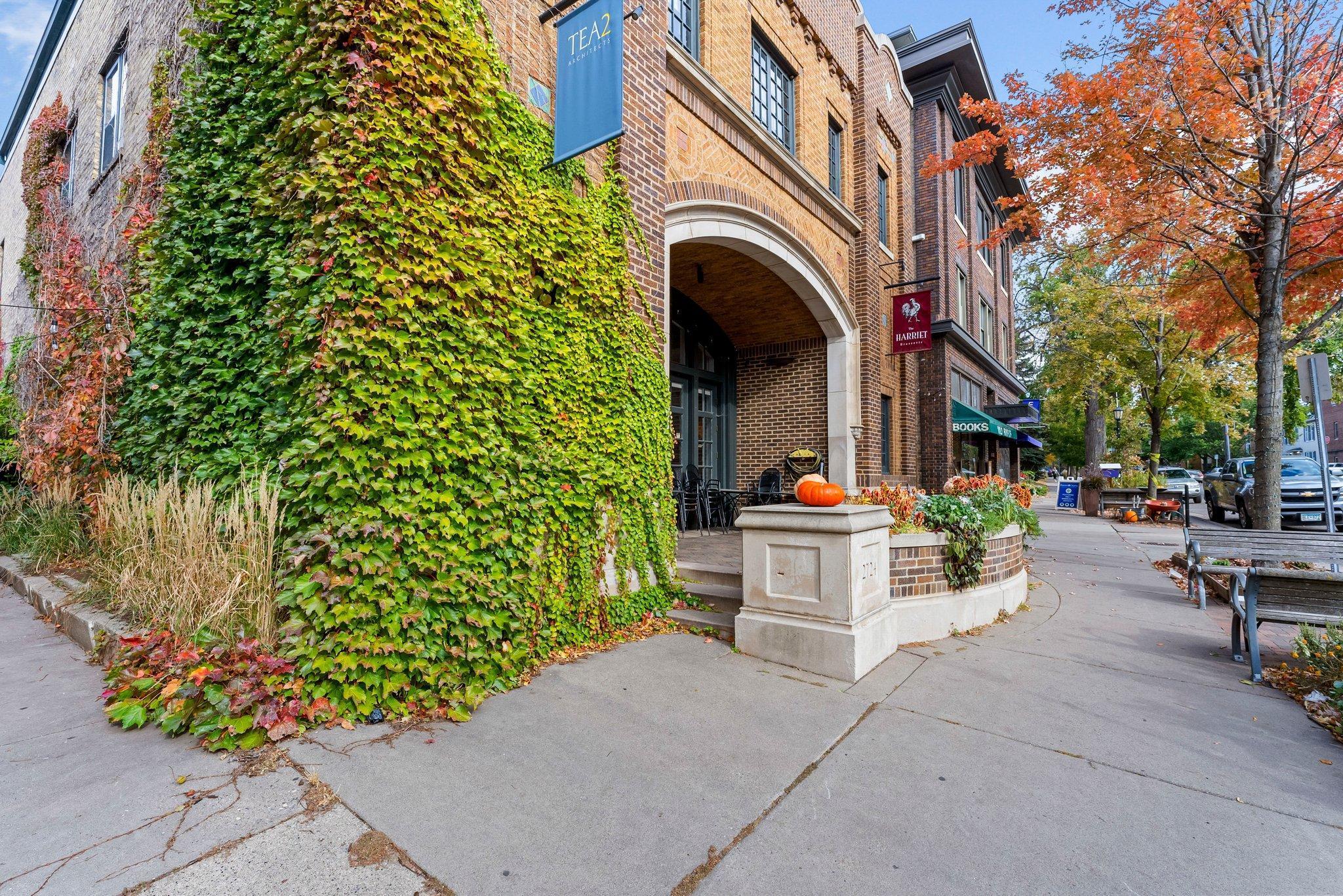 4400 Upton Avenue S Unit: 406