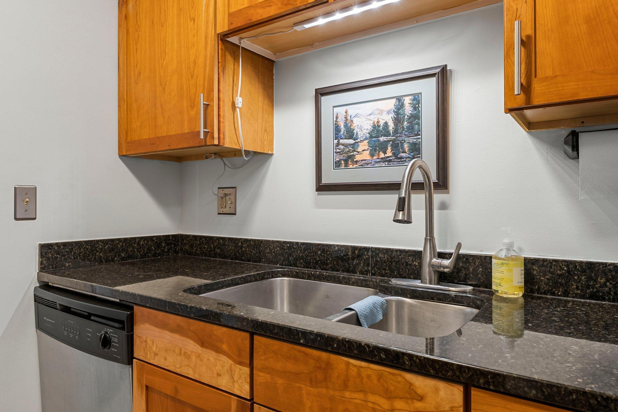 4400 Upton Avenue S Unit: 406