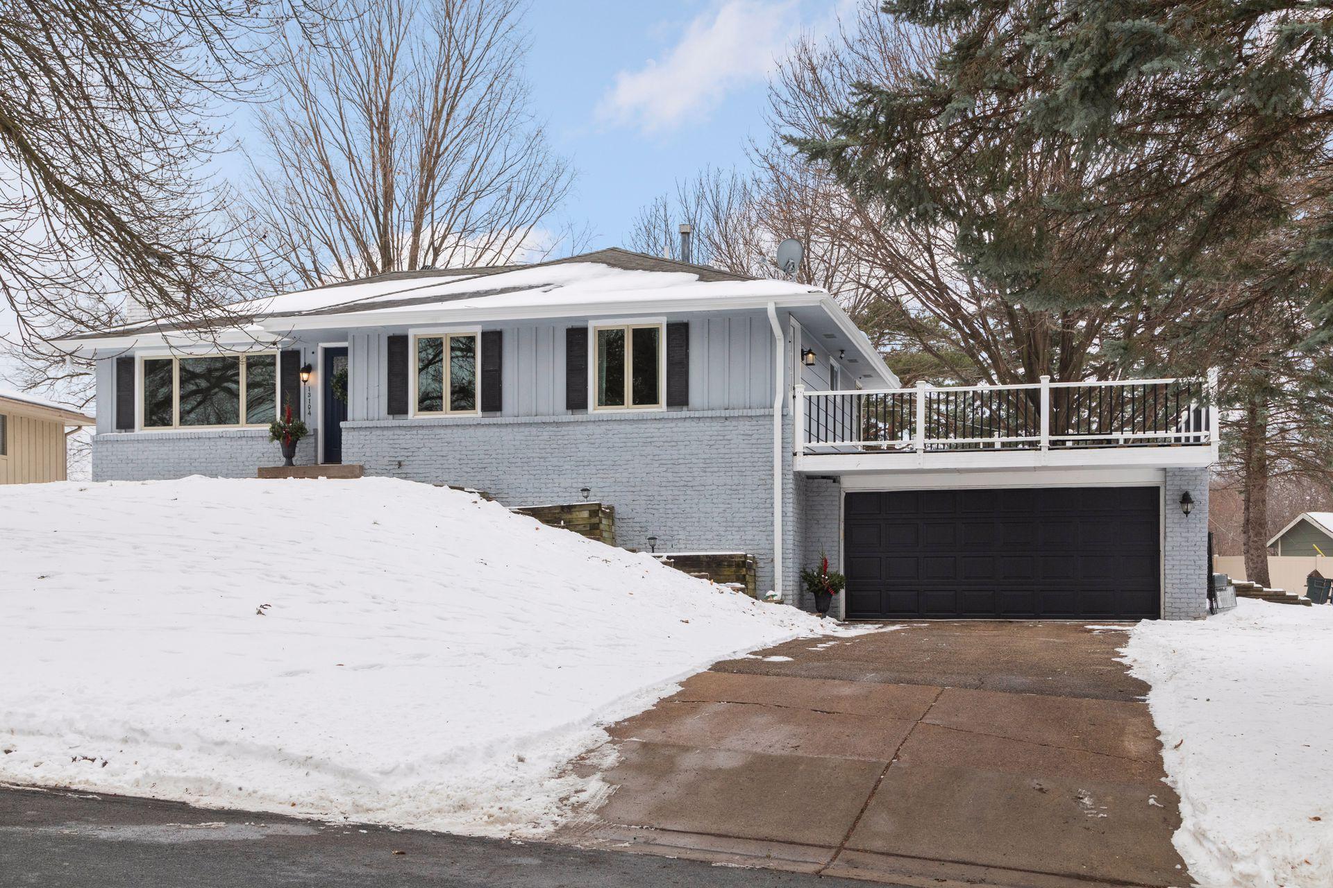 13104 Oakland Drive