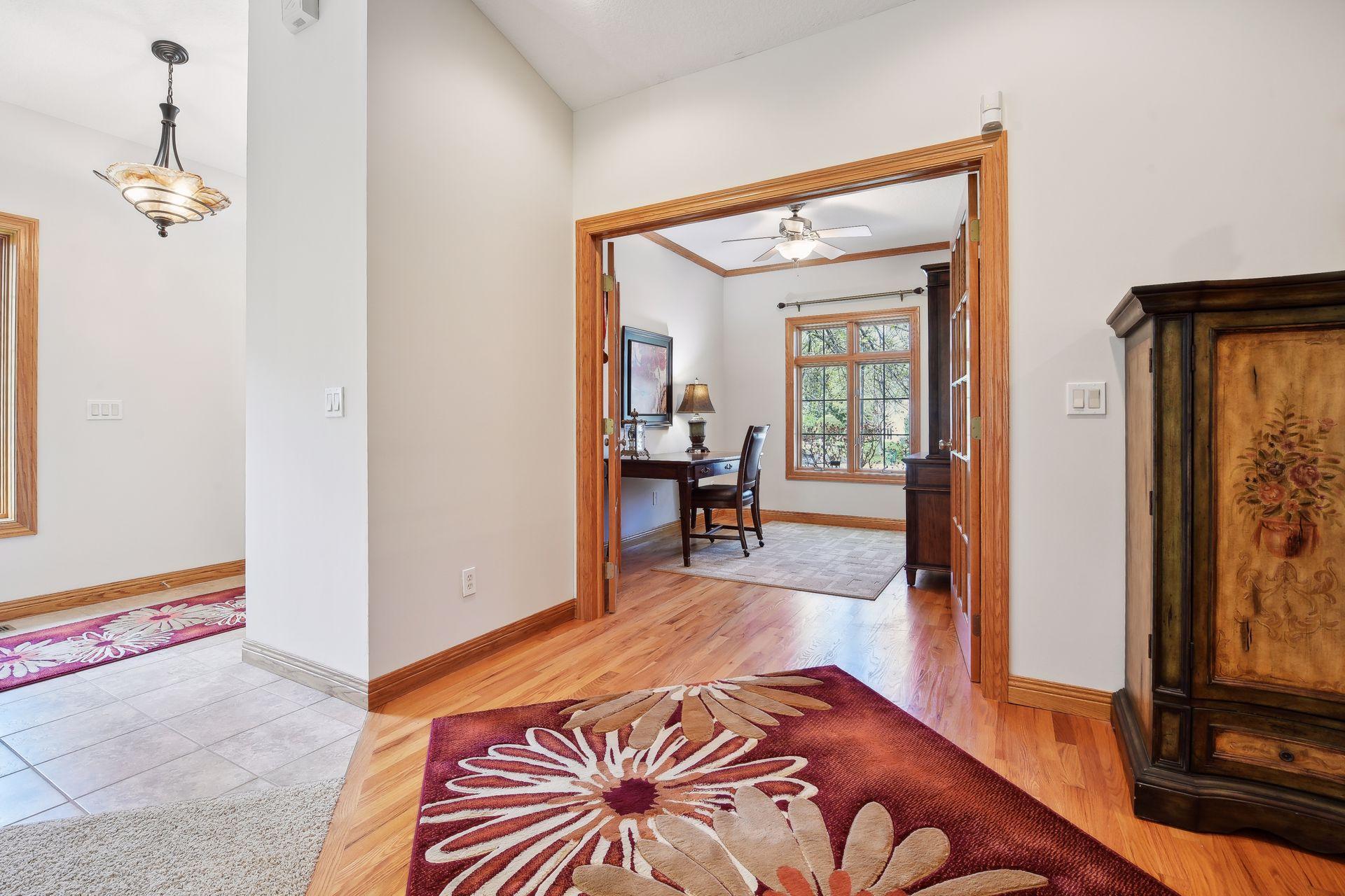 8824 Pointe Vista Drive
