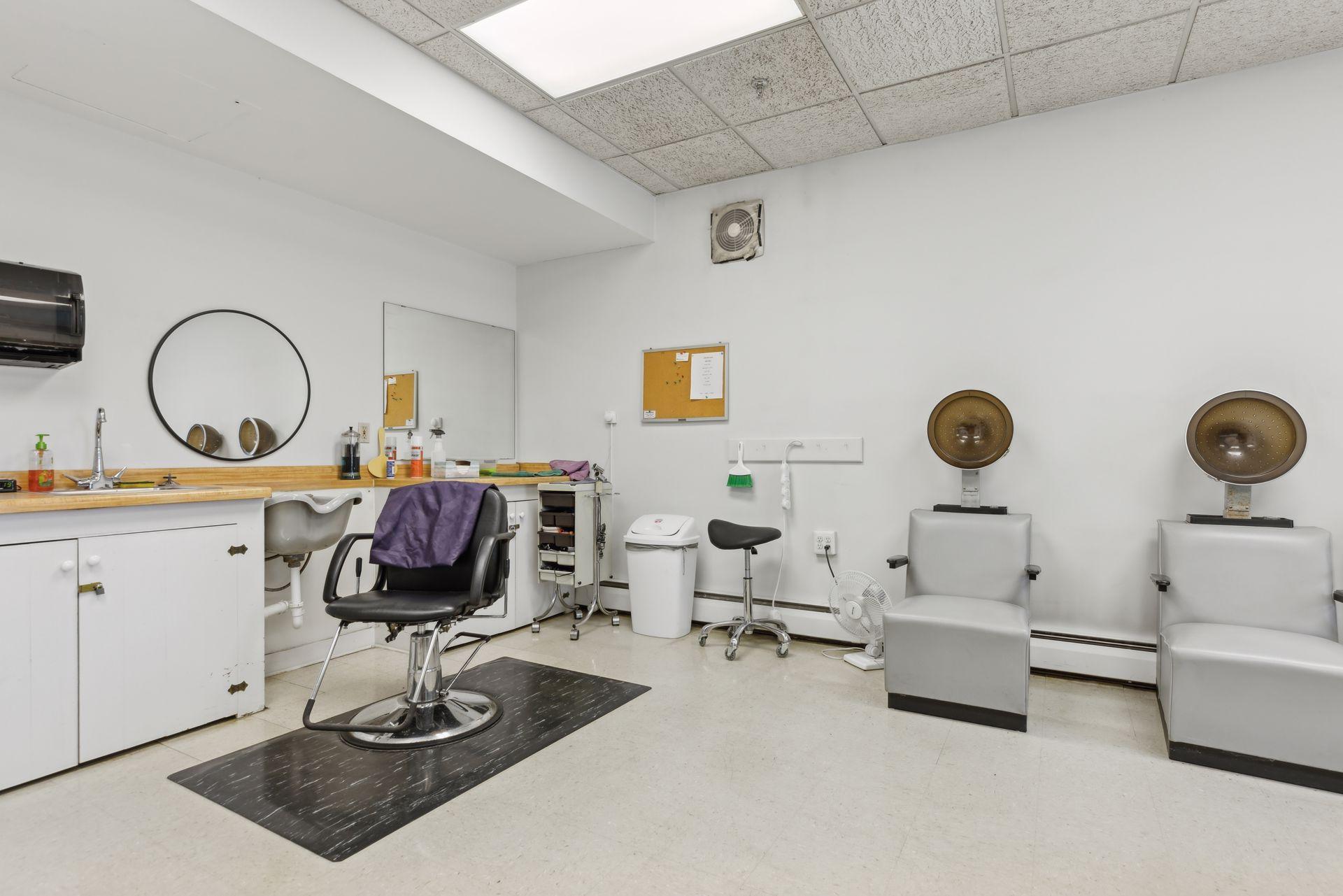 6615 Lake Shore Drive S Unit: 403