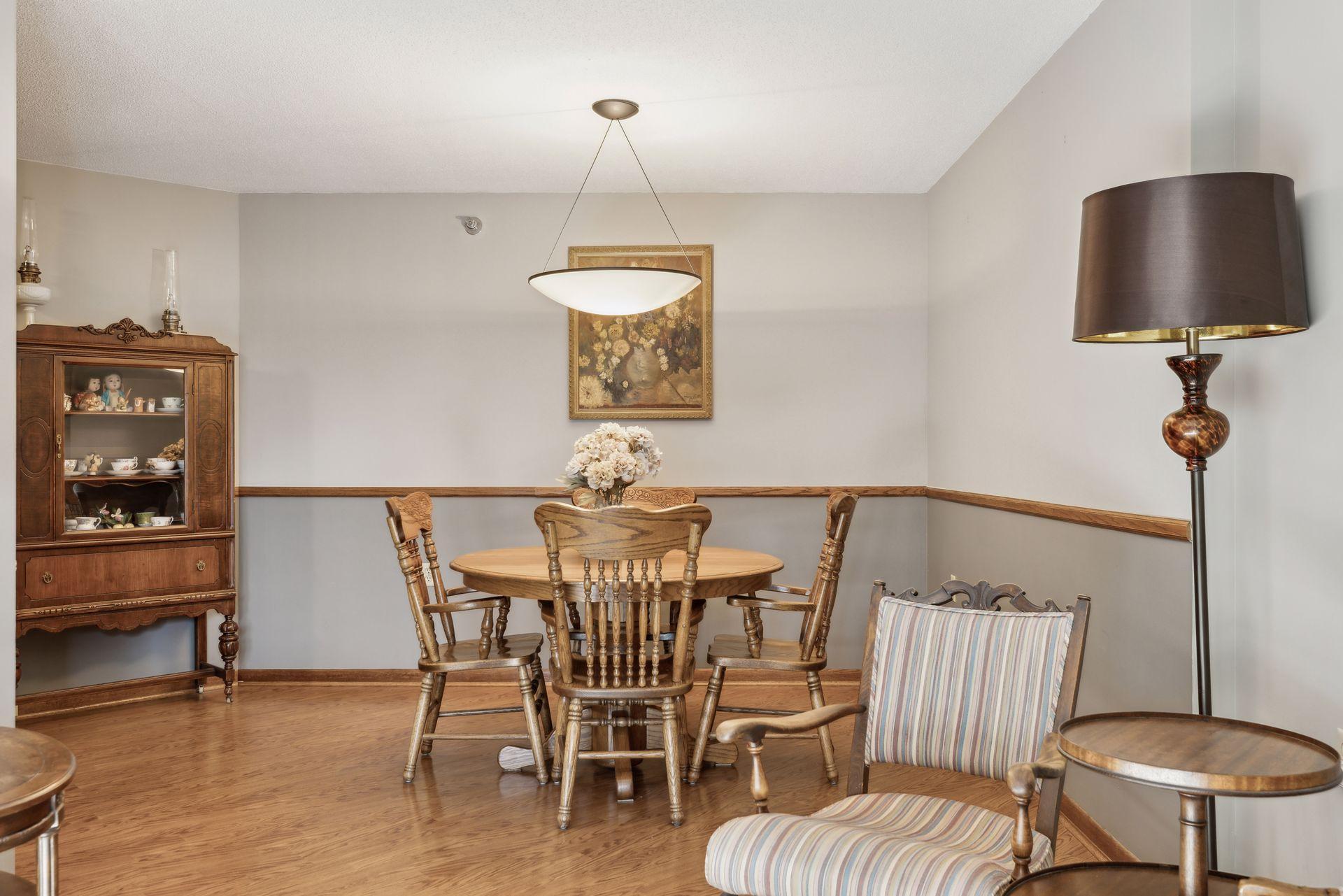 6615 Lake Shore Drive S Unit: 403
