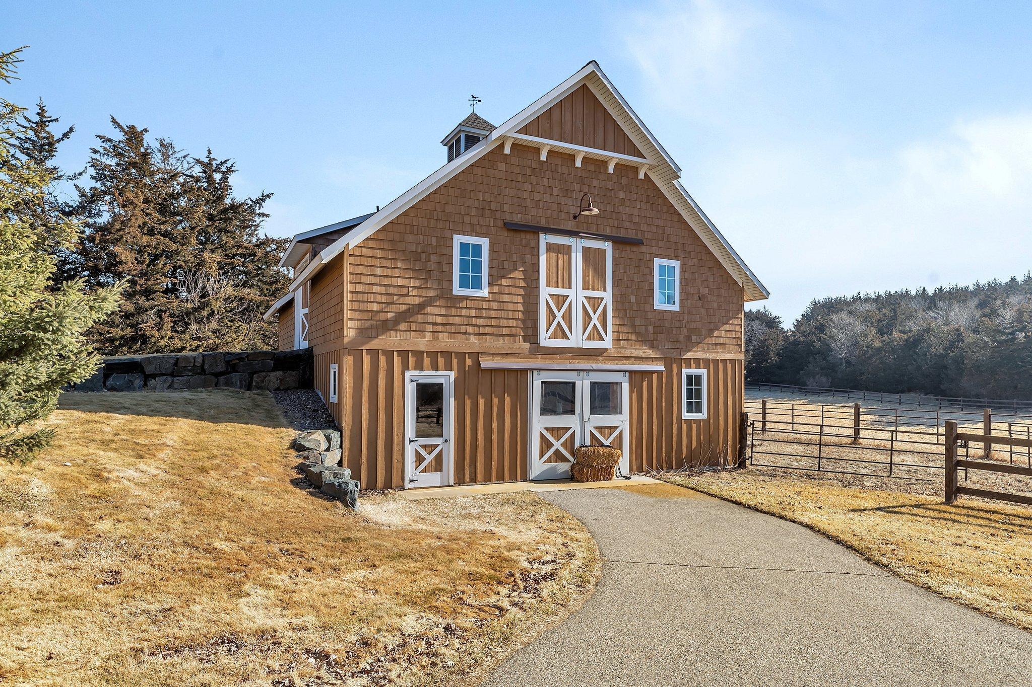 14998 Highway 71 NE