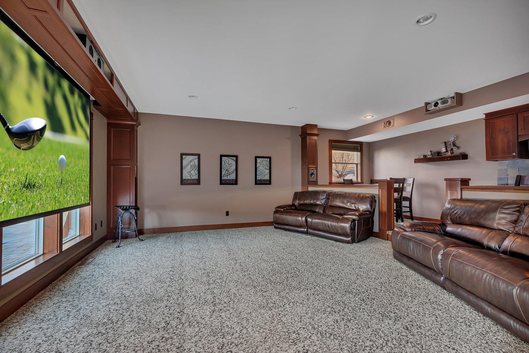 14998 Highway 71 NE
