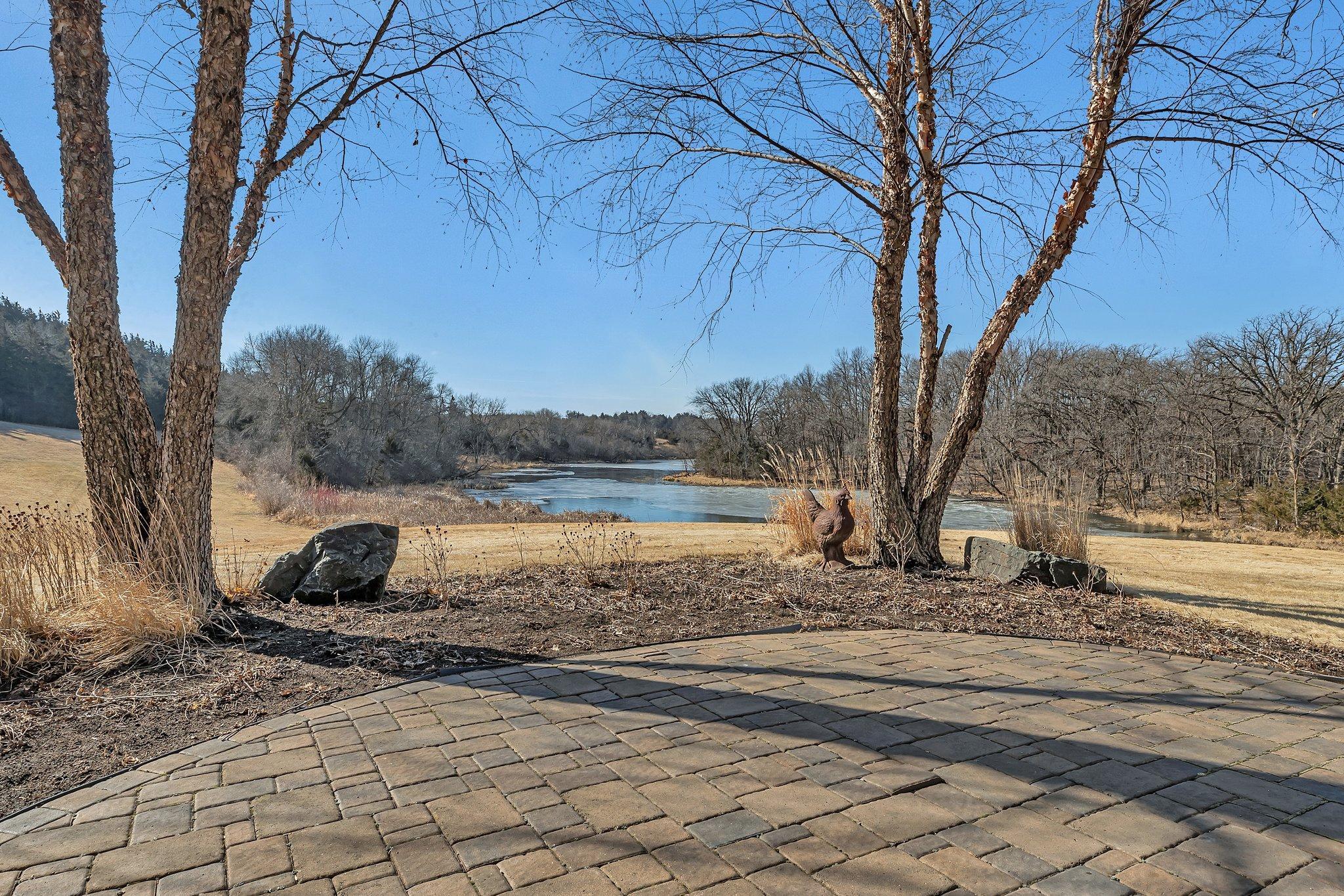 14998 Highway 71 NE