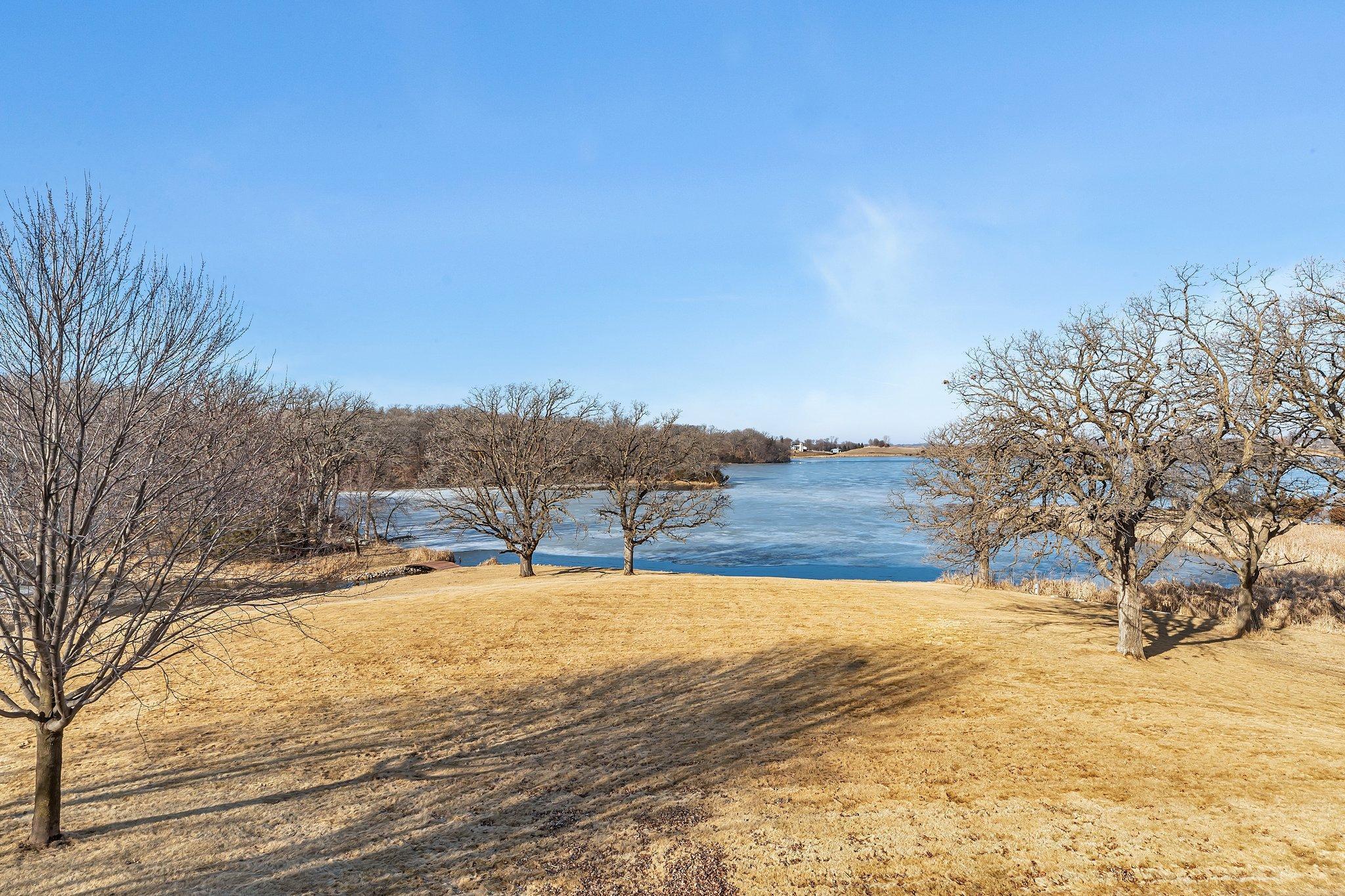 14998 Highway 71 NE