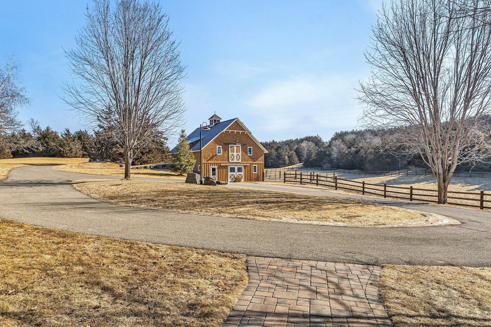 14998 Highway 71 NE