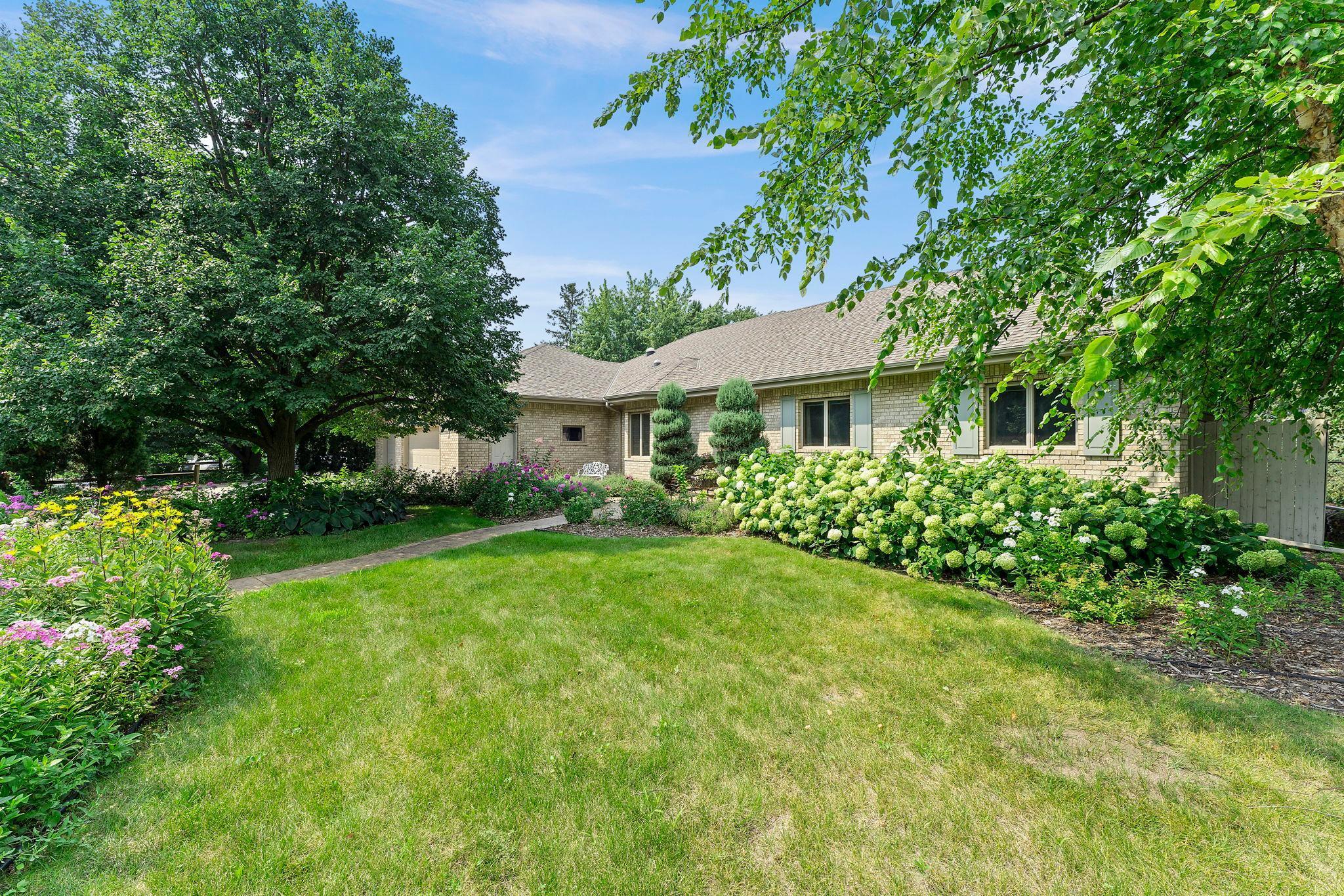 3931 Crestview Drive