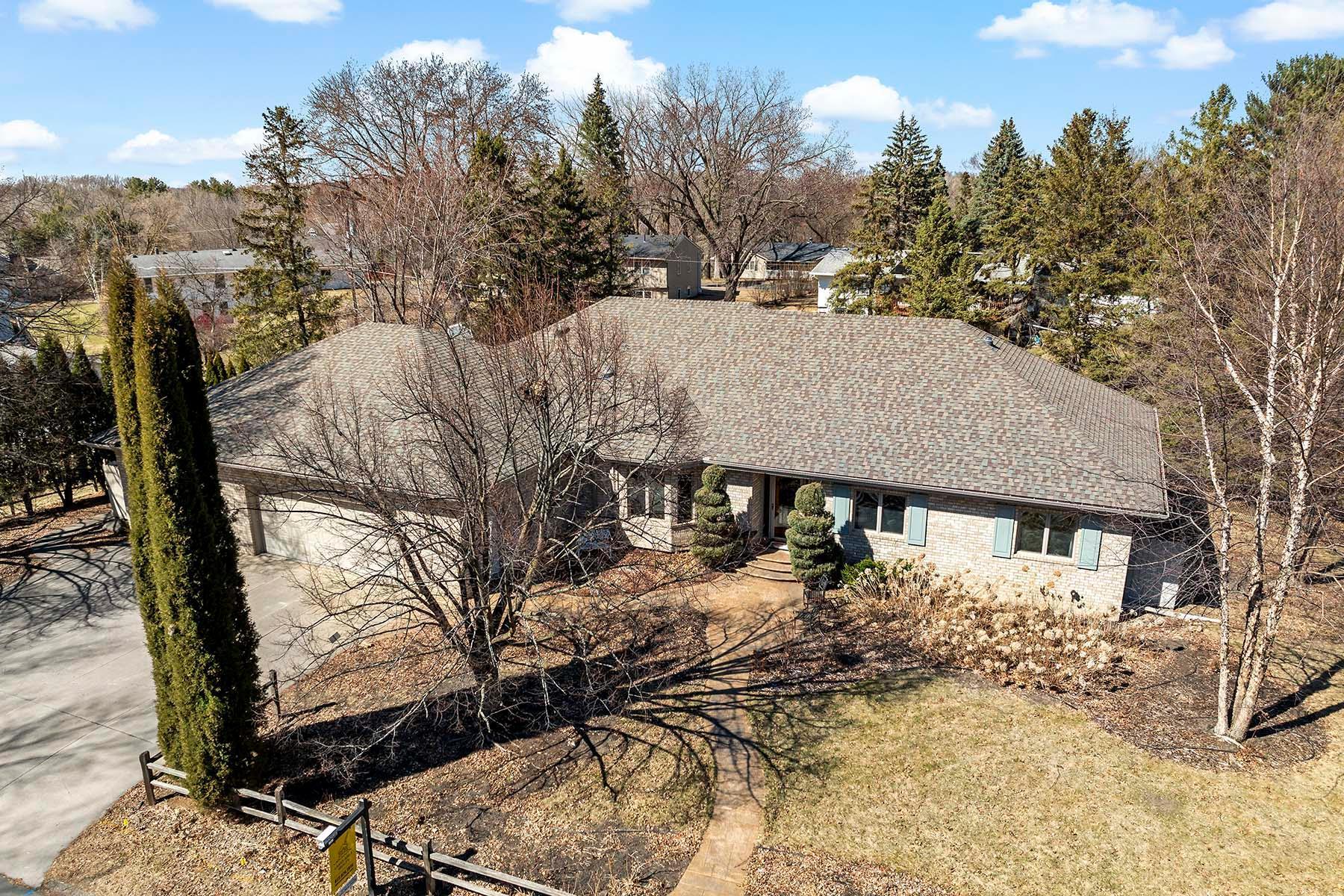 3931 Crestview Drive