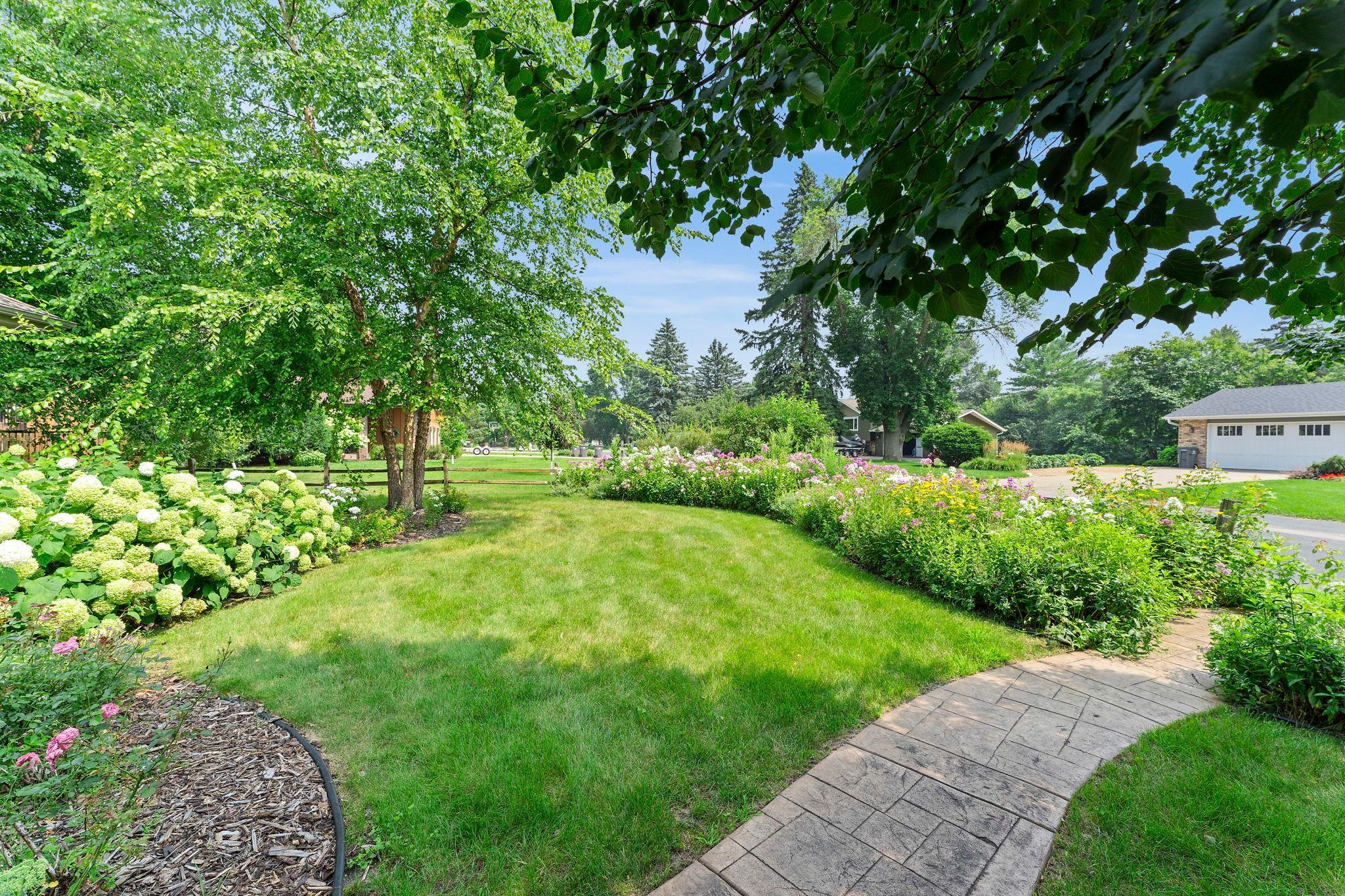3931 Crestview Drive