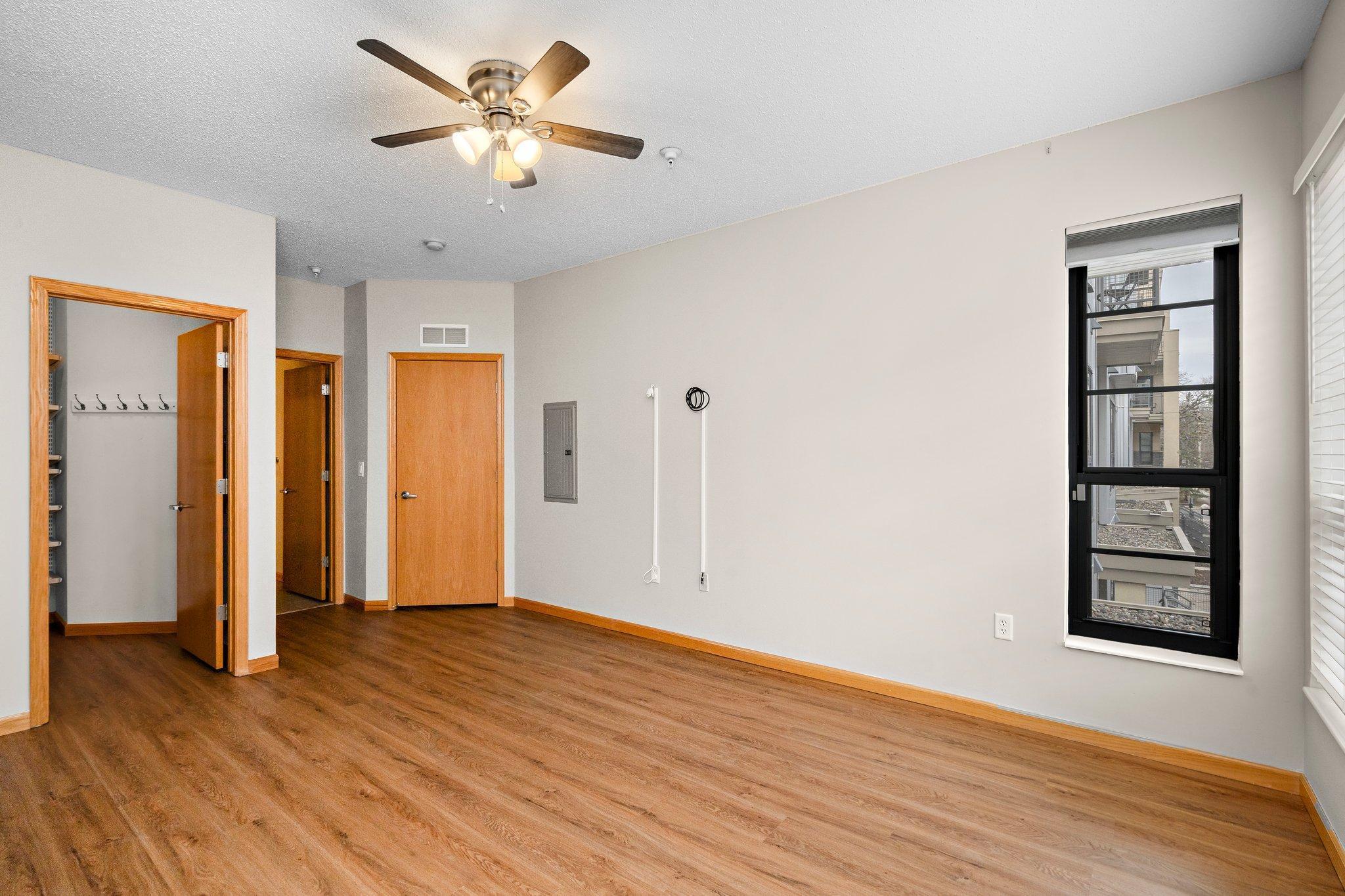 2566 Ellis Avenue Unit: 110