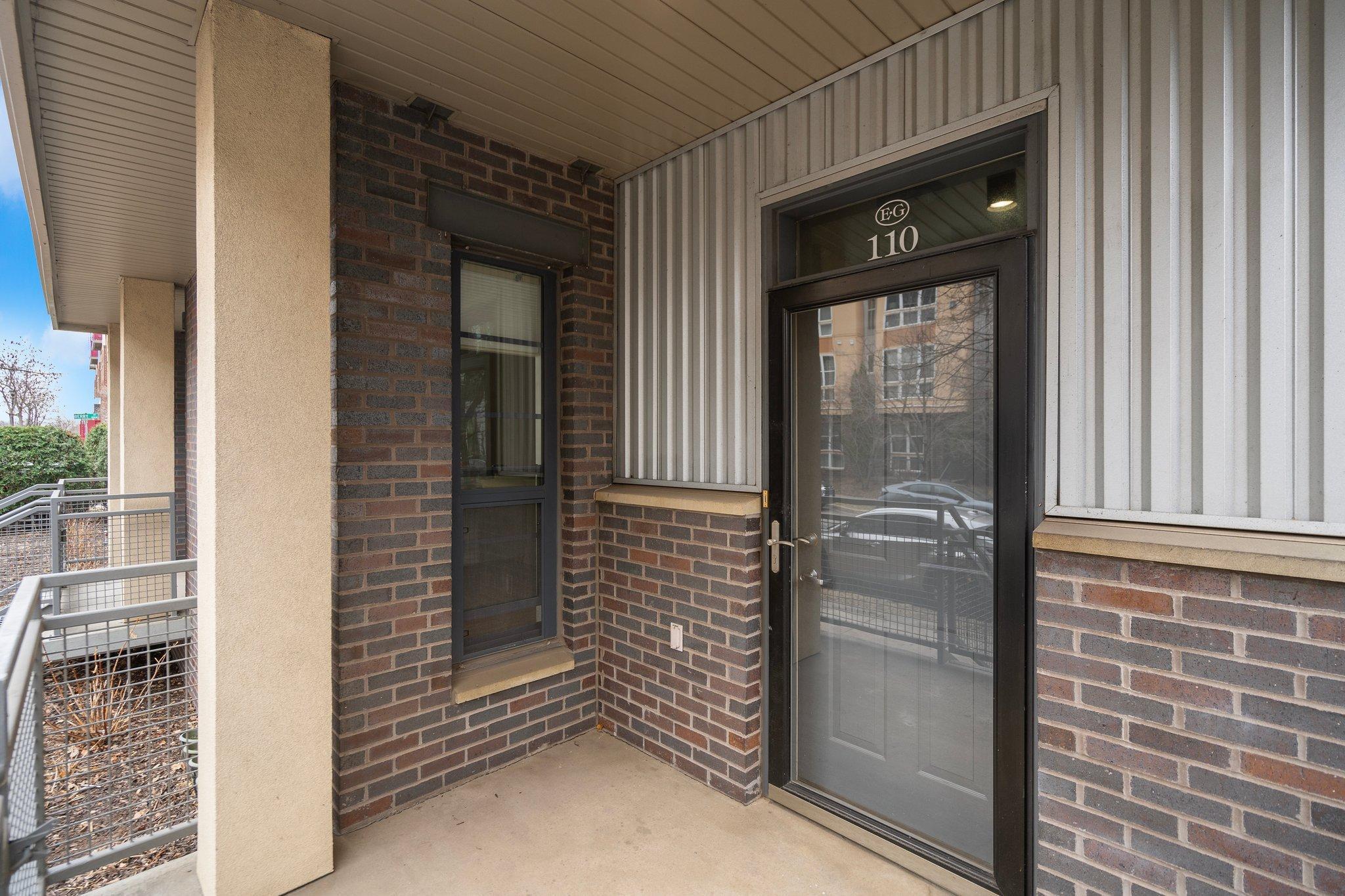 2566 Ellis Avenue Unit: 110