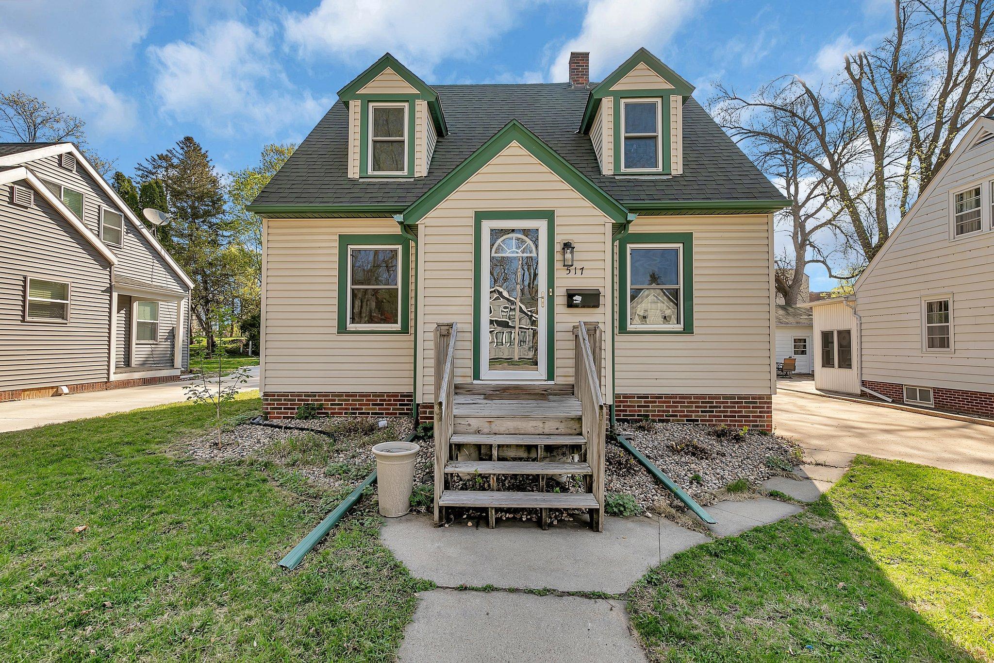 517 6th Street SW