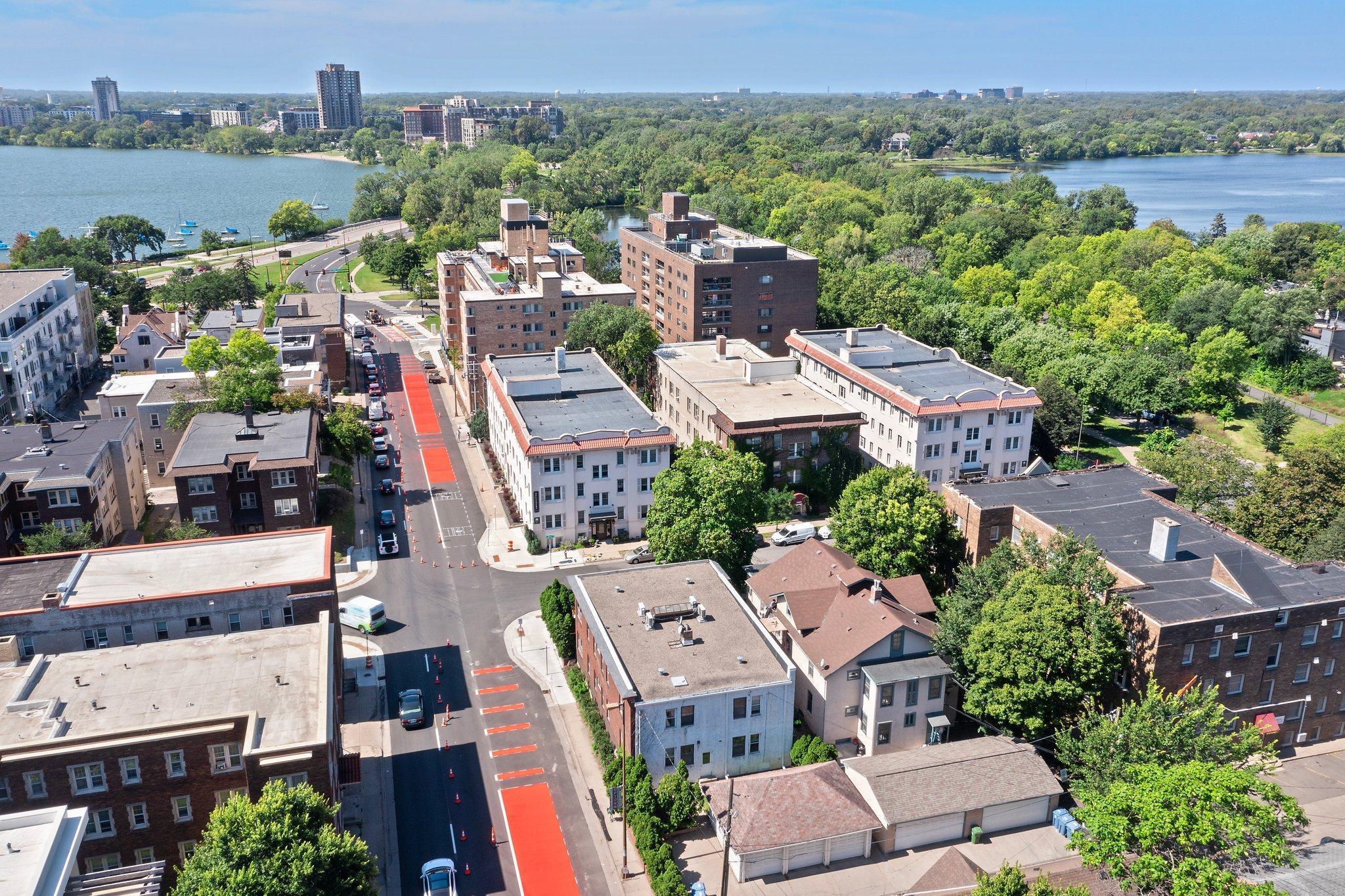 2895 James Avenue S Unit: 2