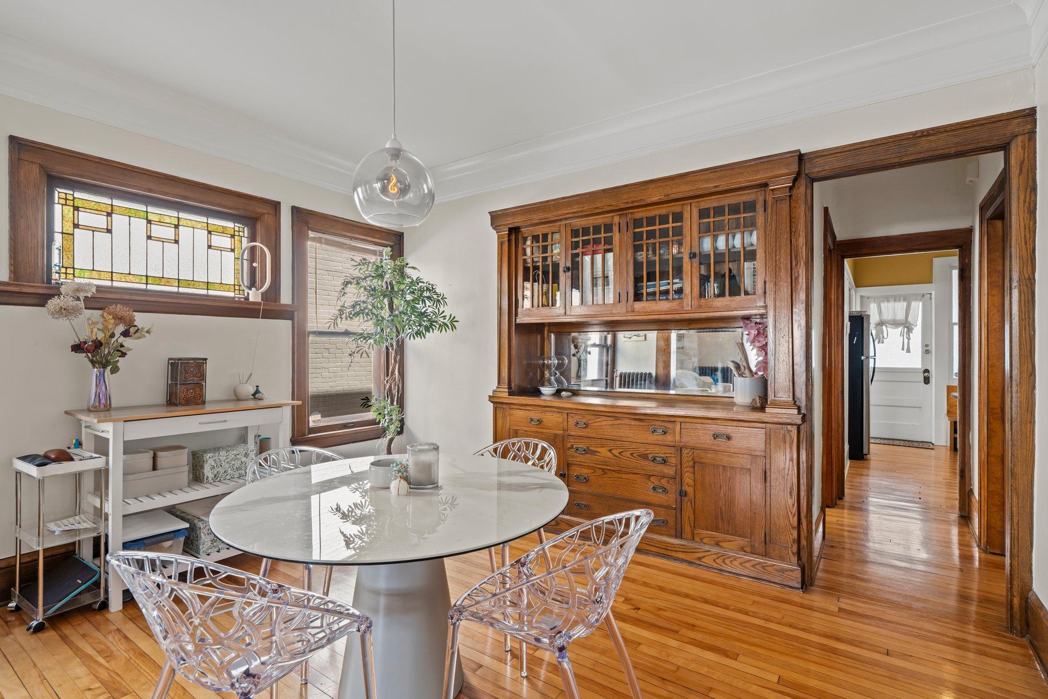 2895 James Avenue S Unit: 2