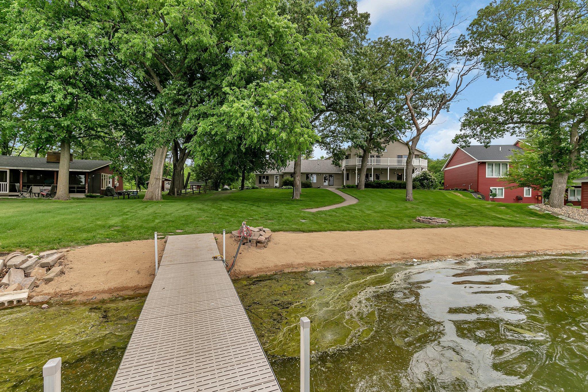 5386 165th Street NE