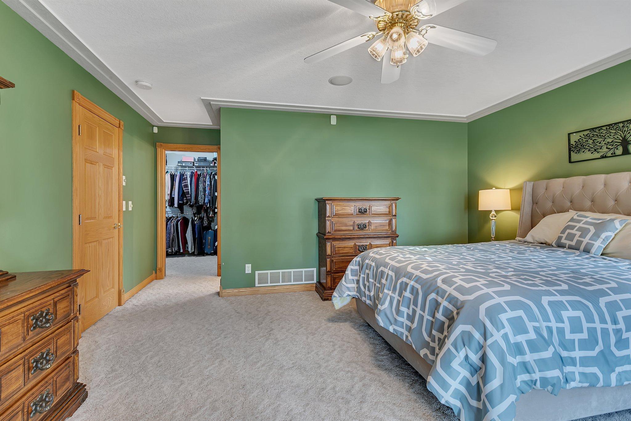 5386 165th Street NE