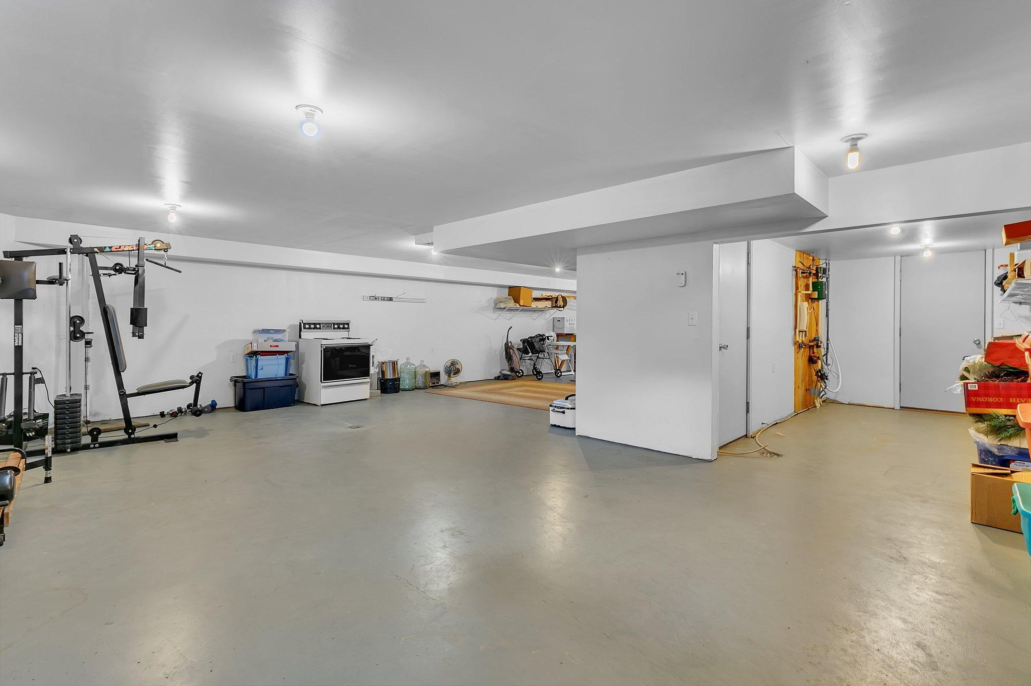 5386 165th Street NE