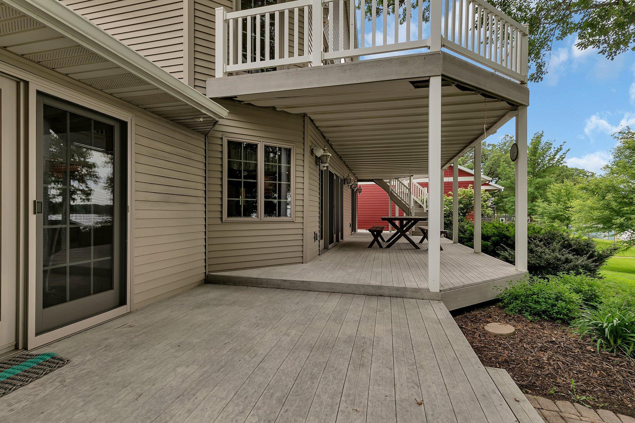 5386 165th Street NE