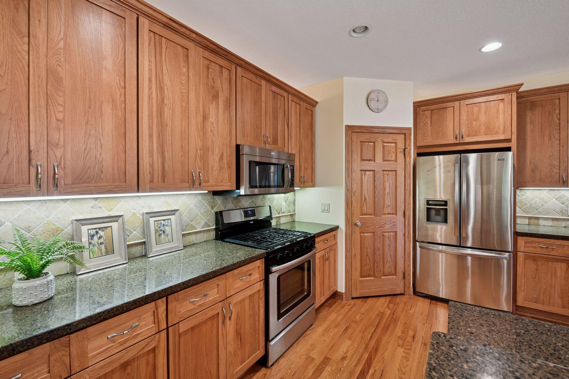 8820 Pointe Vista Drive