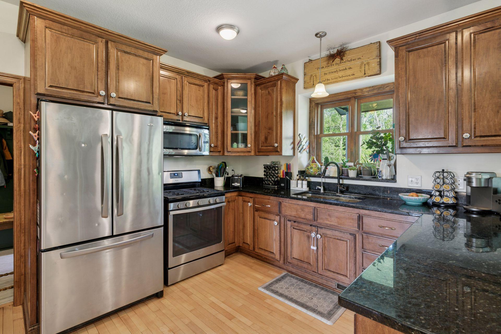 8360 E 280th Street
