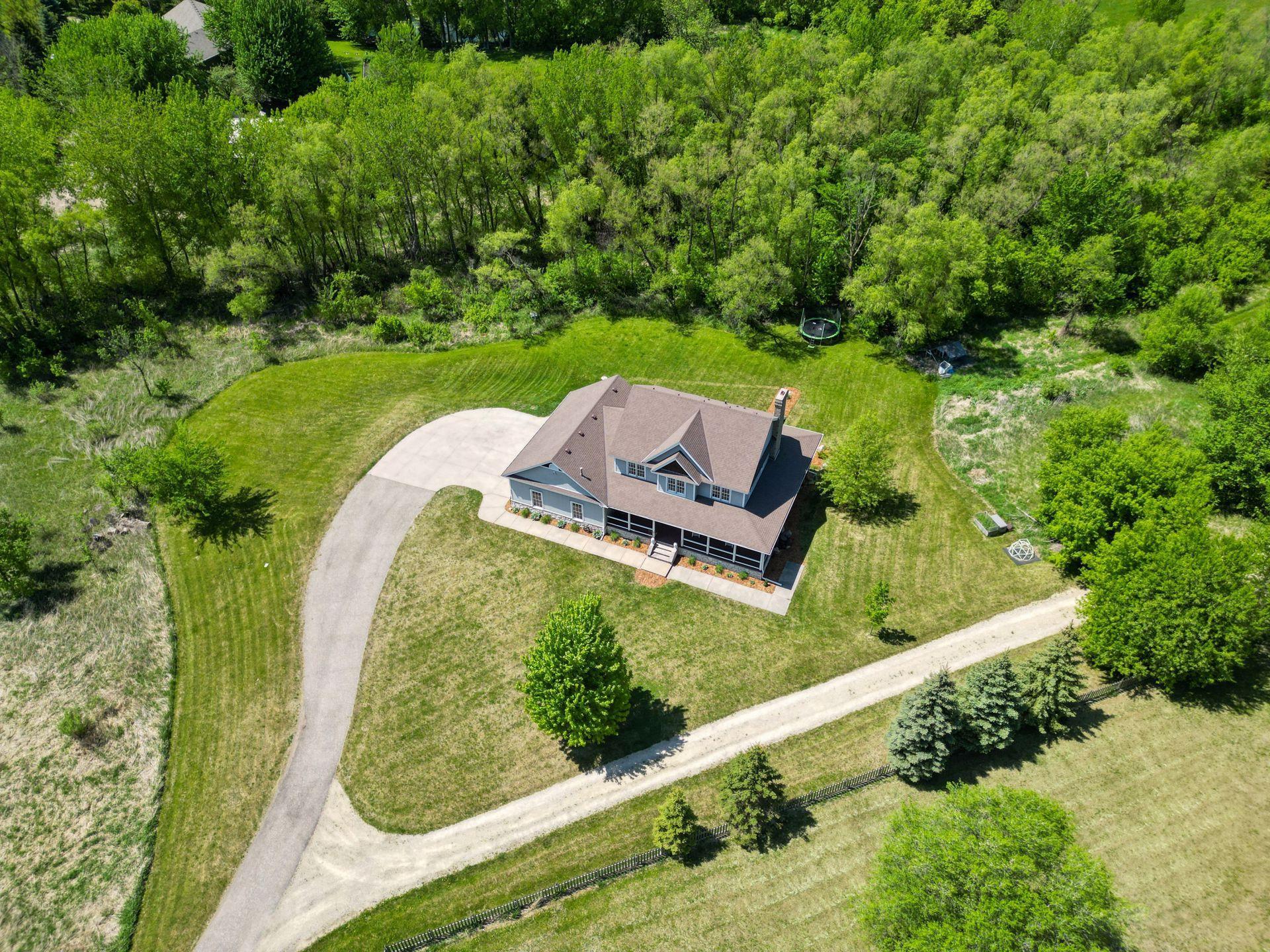 8360 E 280th Street