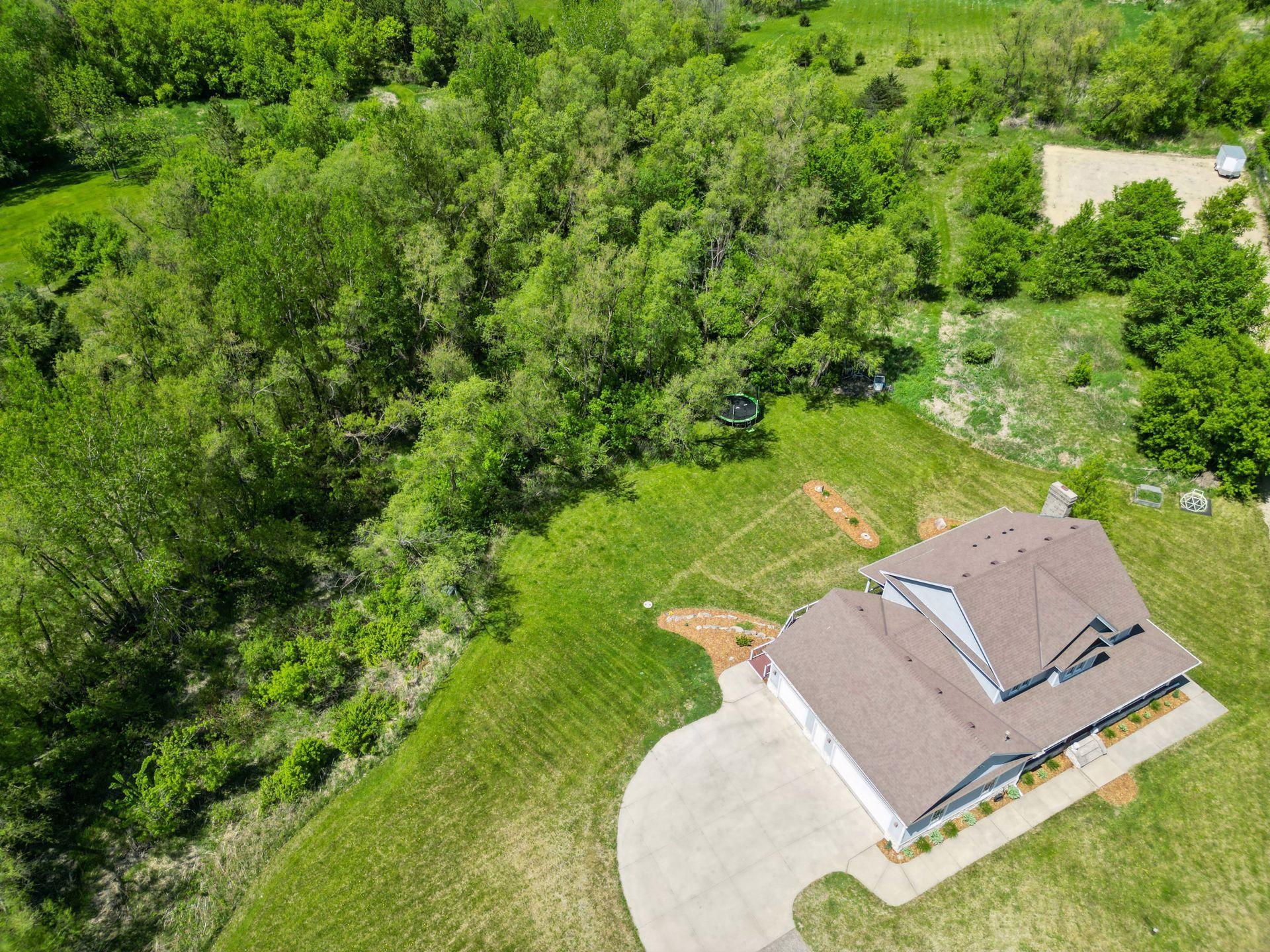 8360 E 280th Street