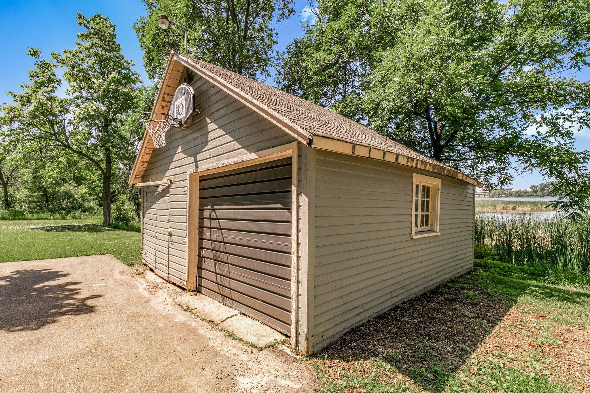 33027 County Road 50