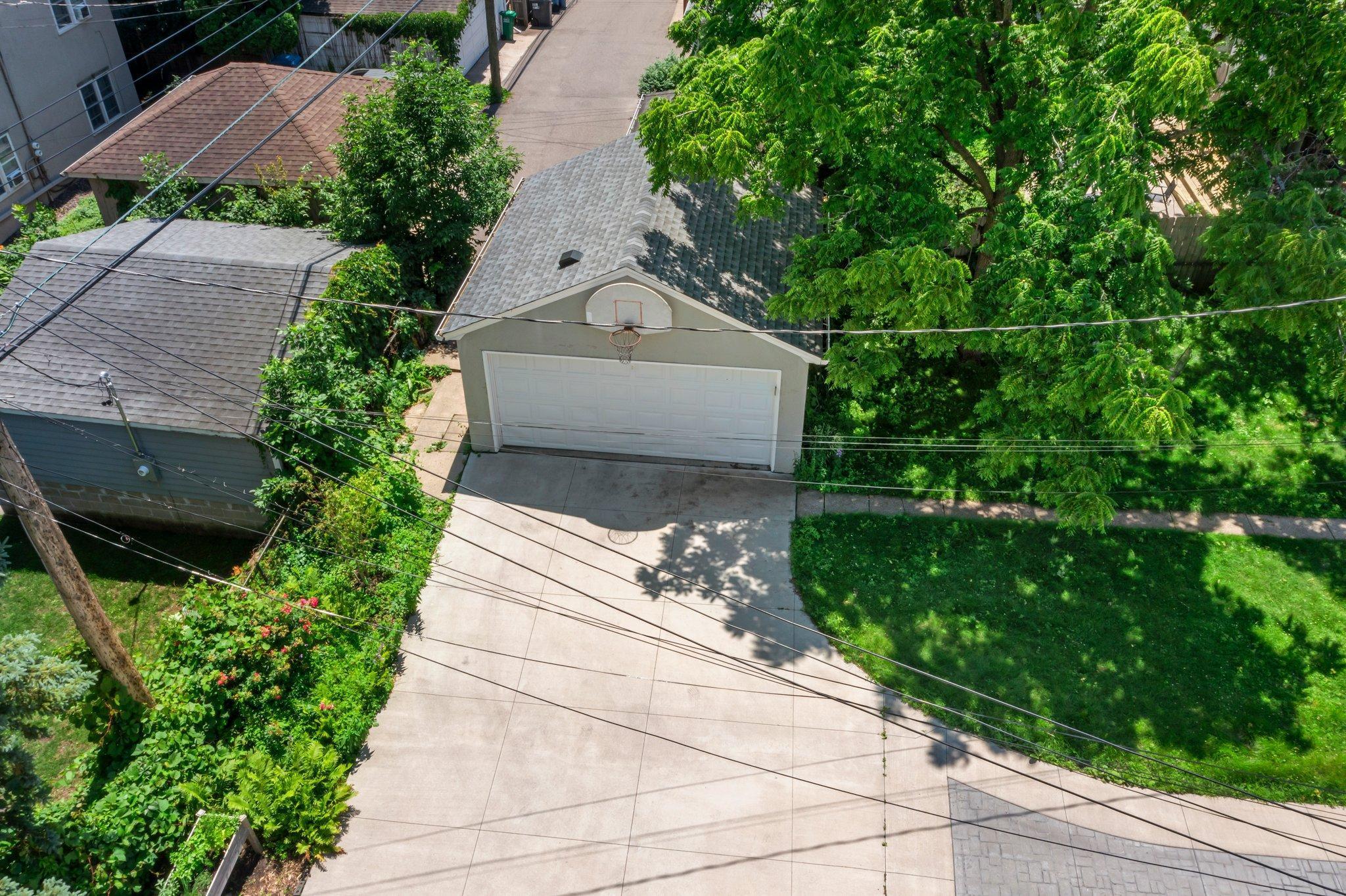 4437 Vincent Avenue S Unit: Upper