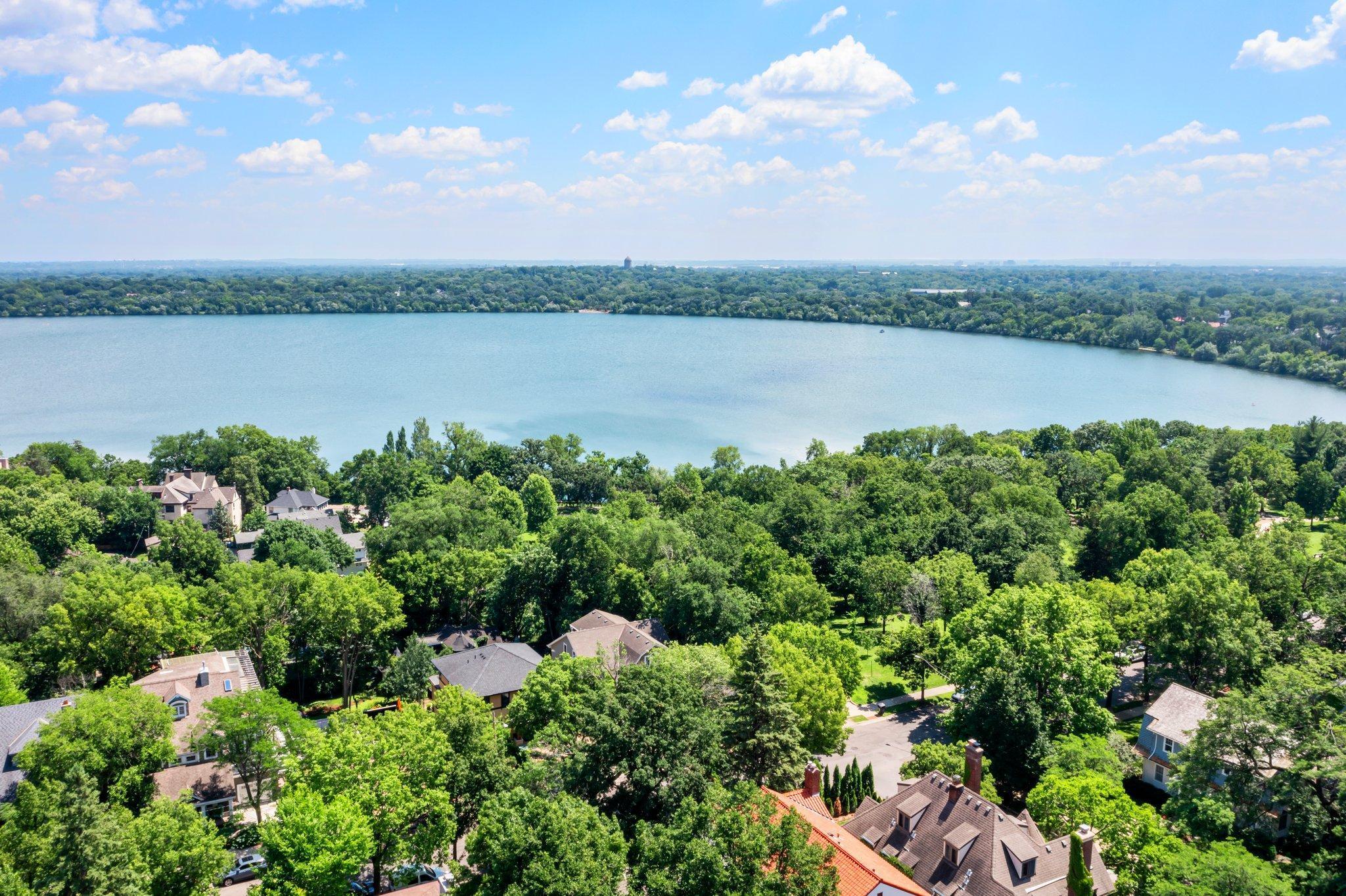 4437 Vincent Avenue S Unit: Upper