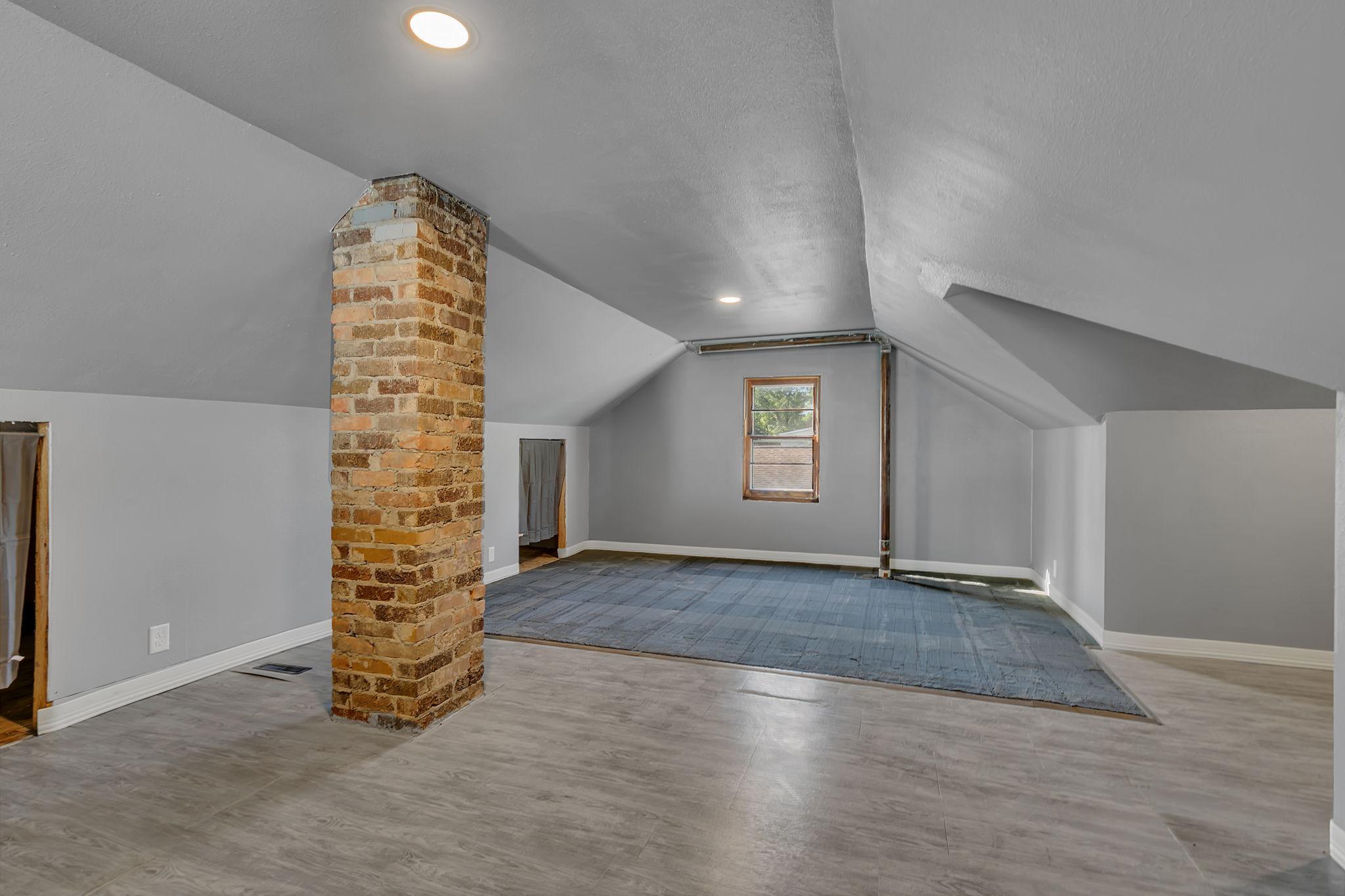 1009 4th Street SW