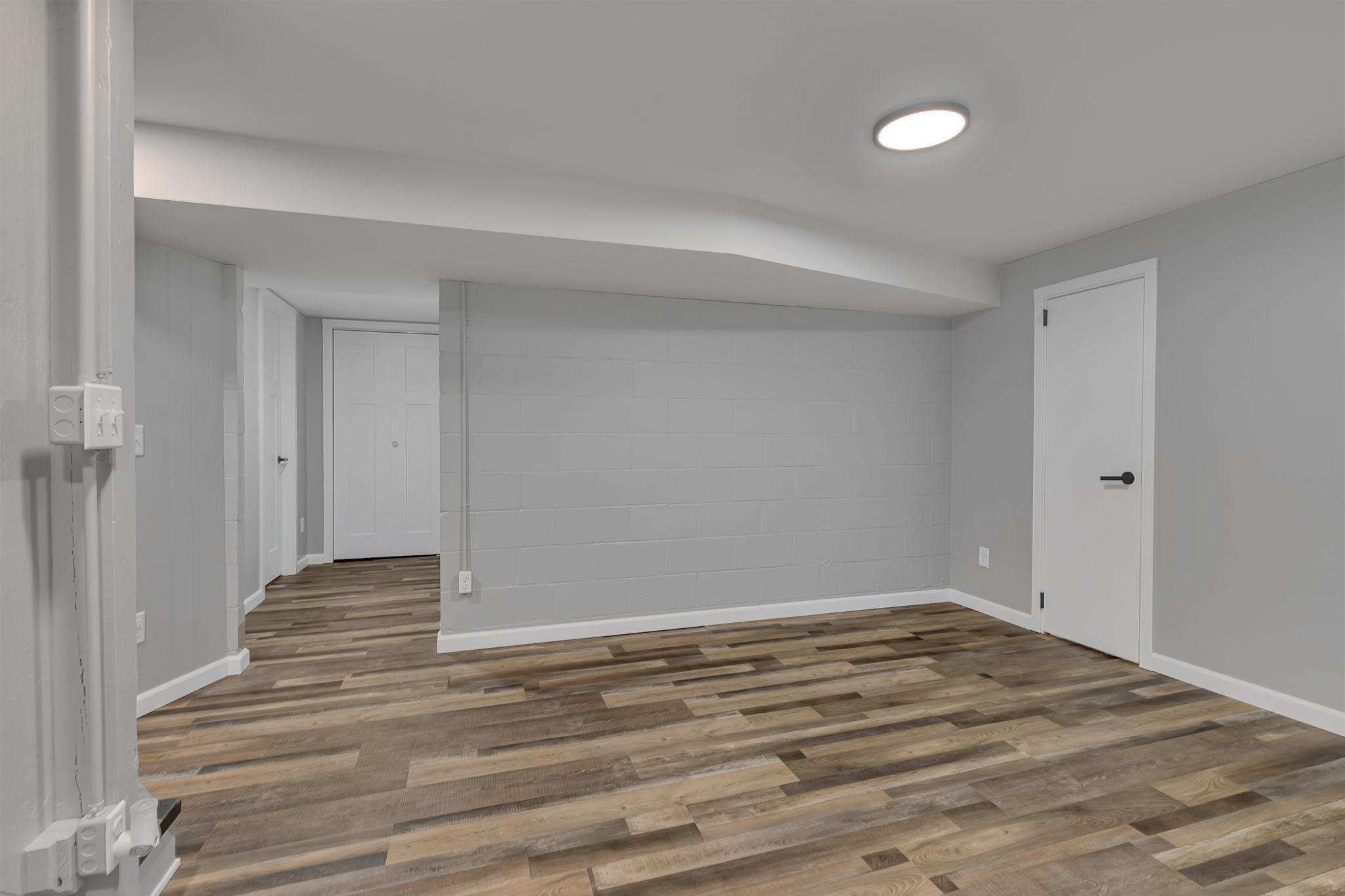 1009 4th Street SW