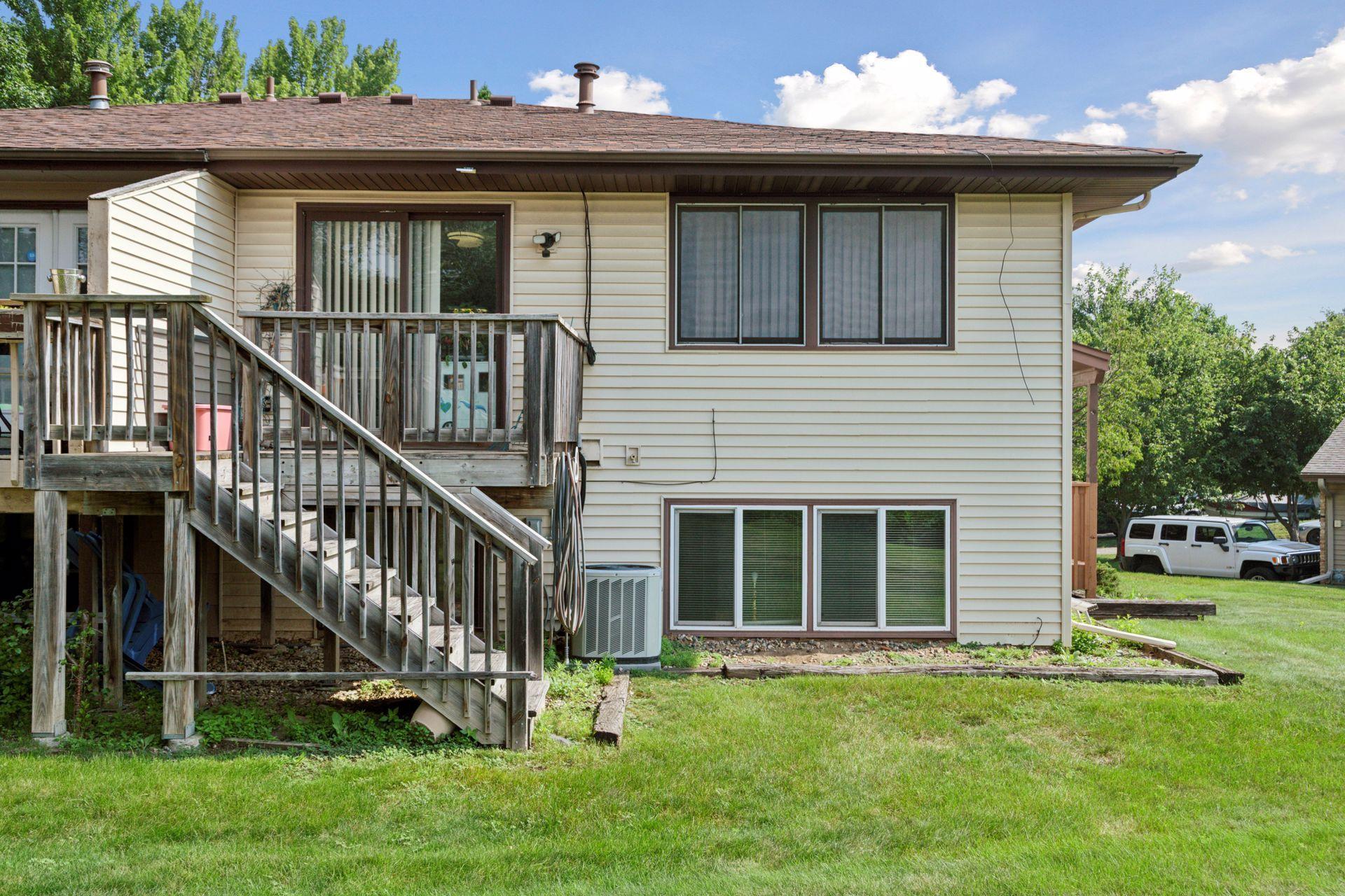 4595 Cantebury Circle