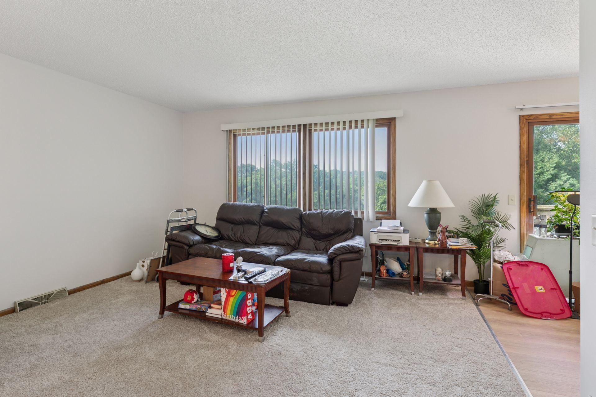 4595 Cantebury Circle