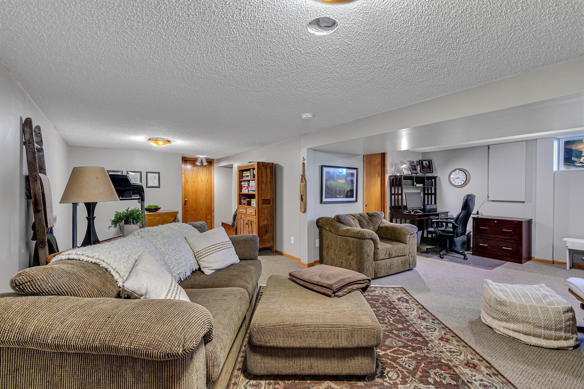 104 8th Street N