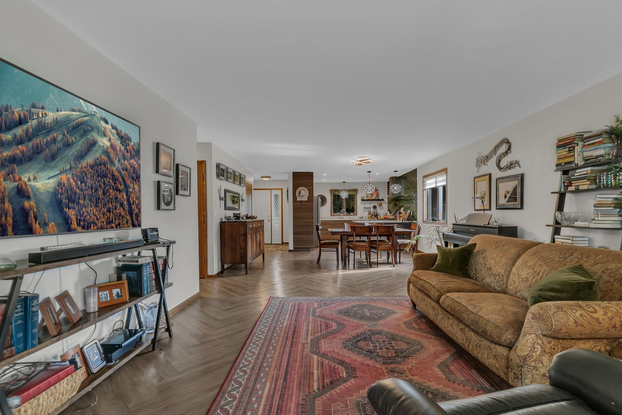 2506 9th Street SW